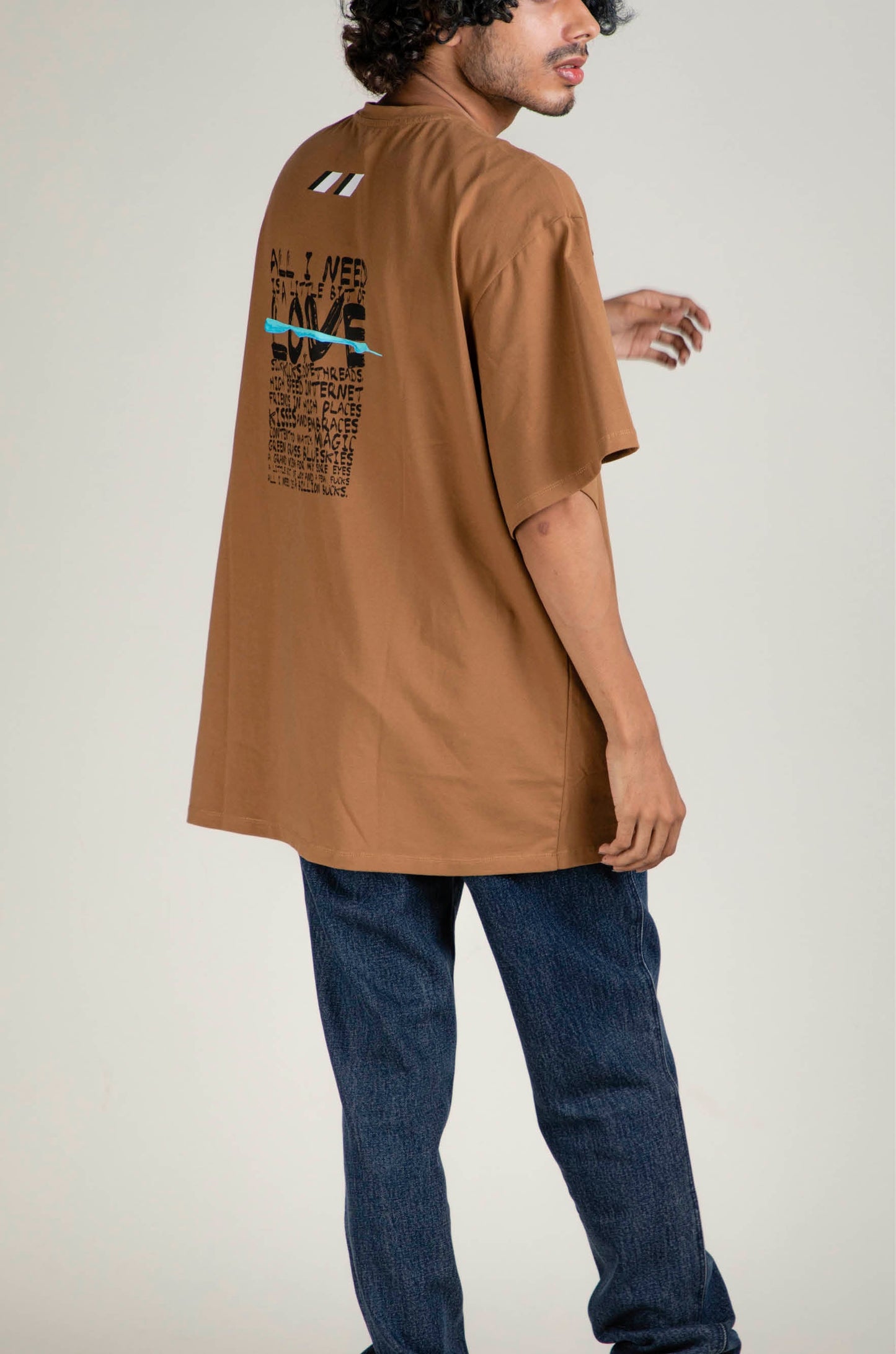 Love T-Shirt (Brown)