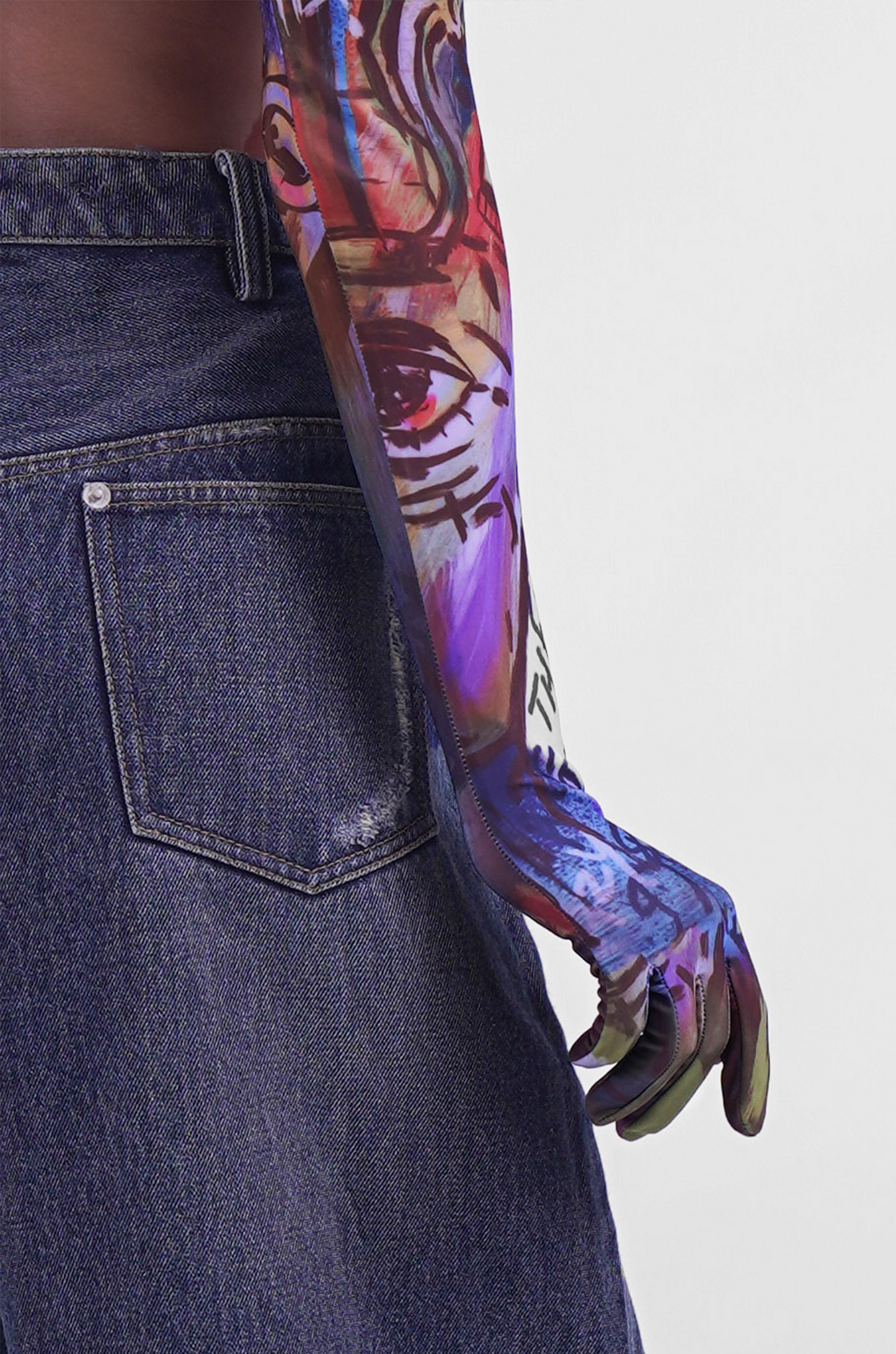 Second Skin Crop Top 2.0 (Graffiti)