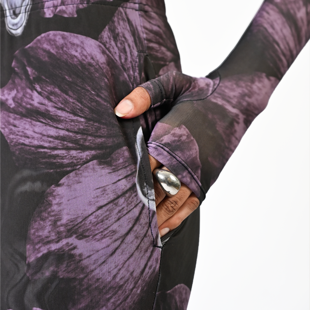 Sculpted gloved purple top