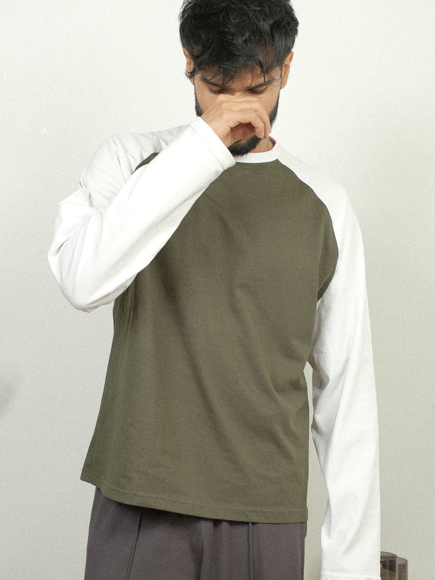 Raglan T-Shirt - Olive