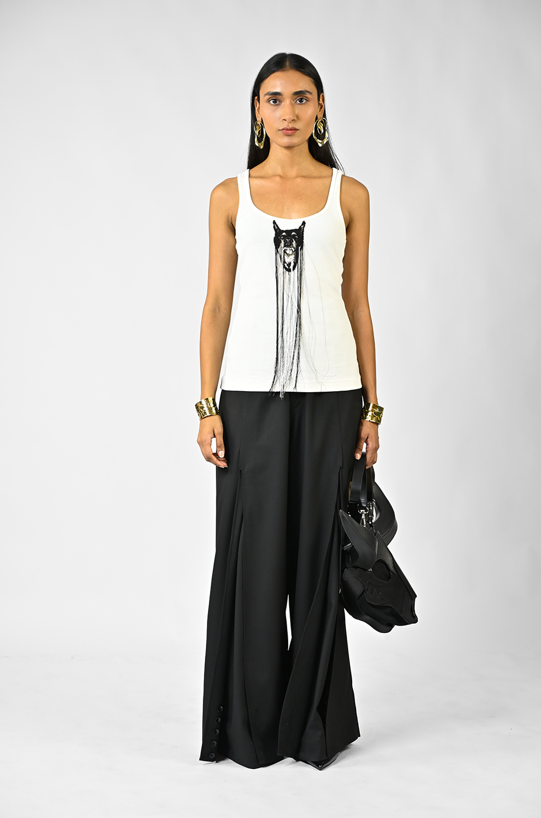 HUEMN Hand-embroidered canine white vest with hanging silk threads (Women's)