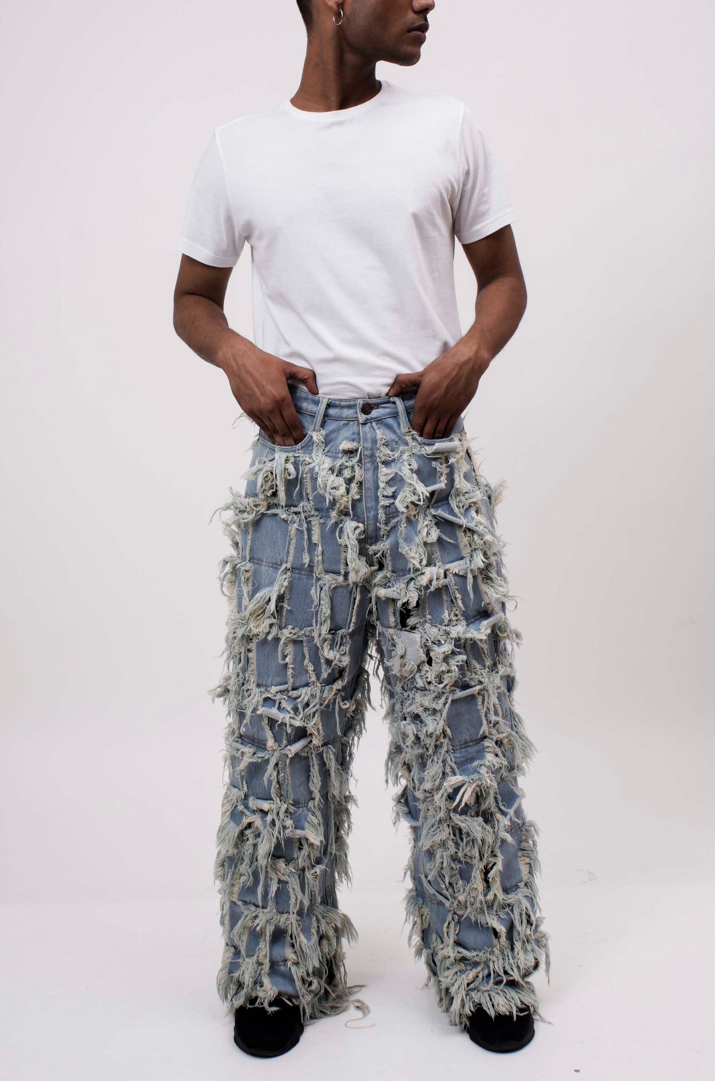 Handcrafted 1000 Panel Distressed Jeans