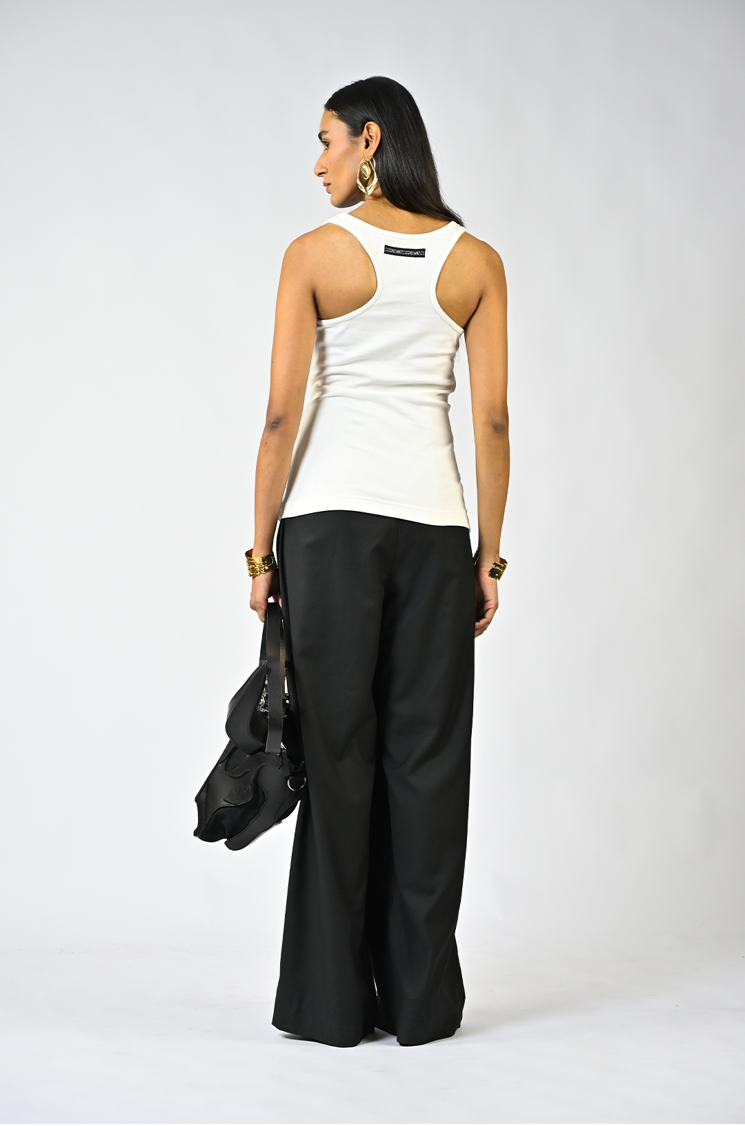 HUEMN Hand-embroidered canine white vest with hanging silk threads (Women's)