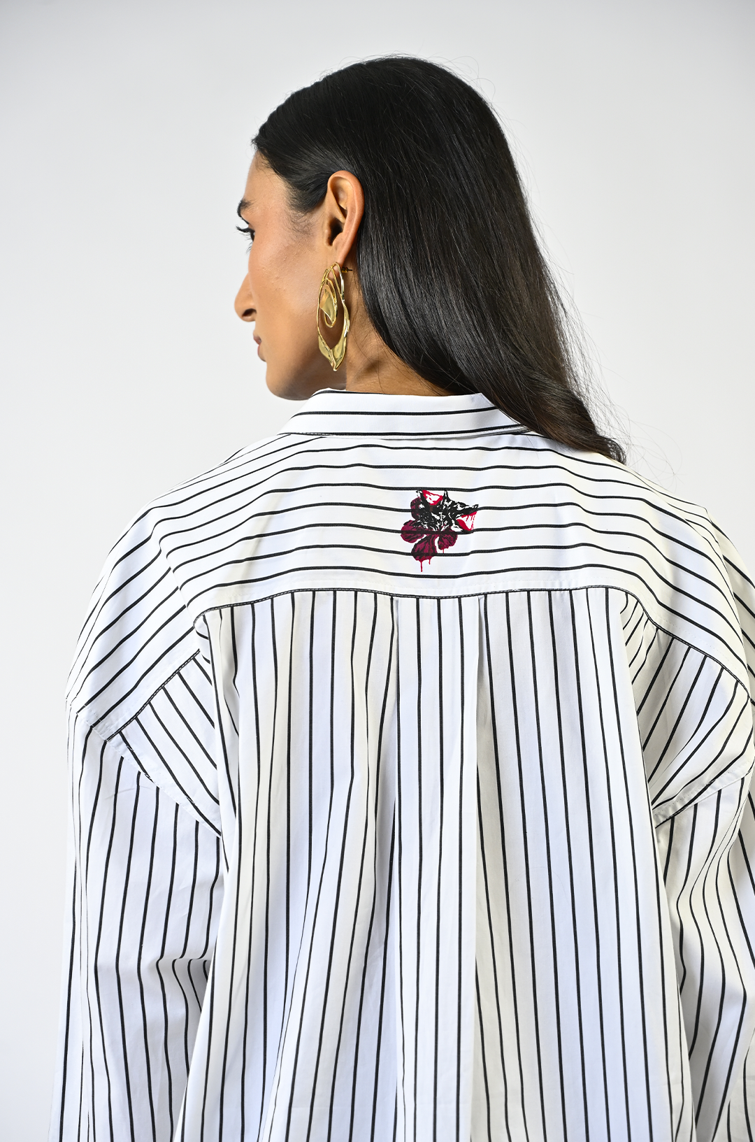 Fanged floral pinstriped cotton shirt