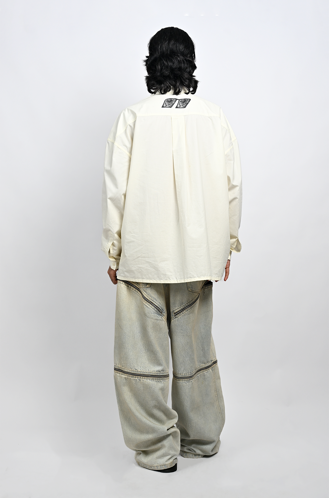 Oversized butter yellow 'faces' shirt