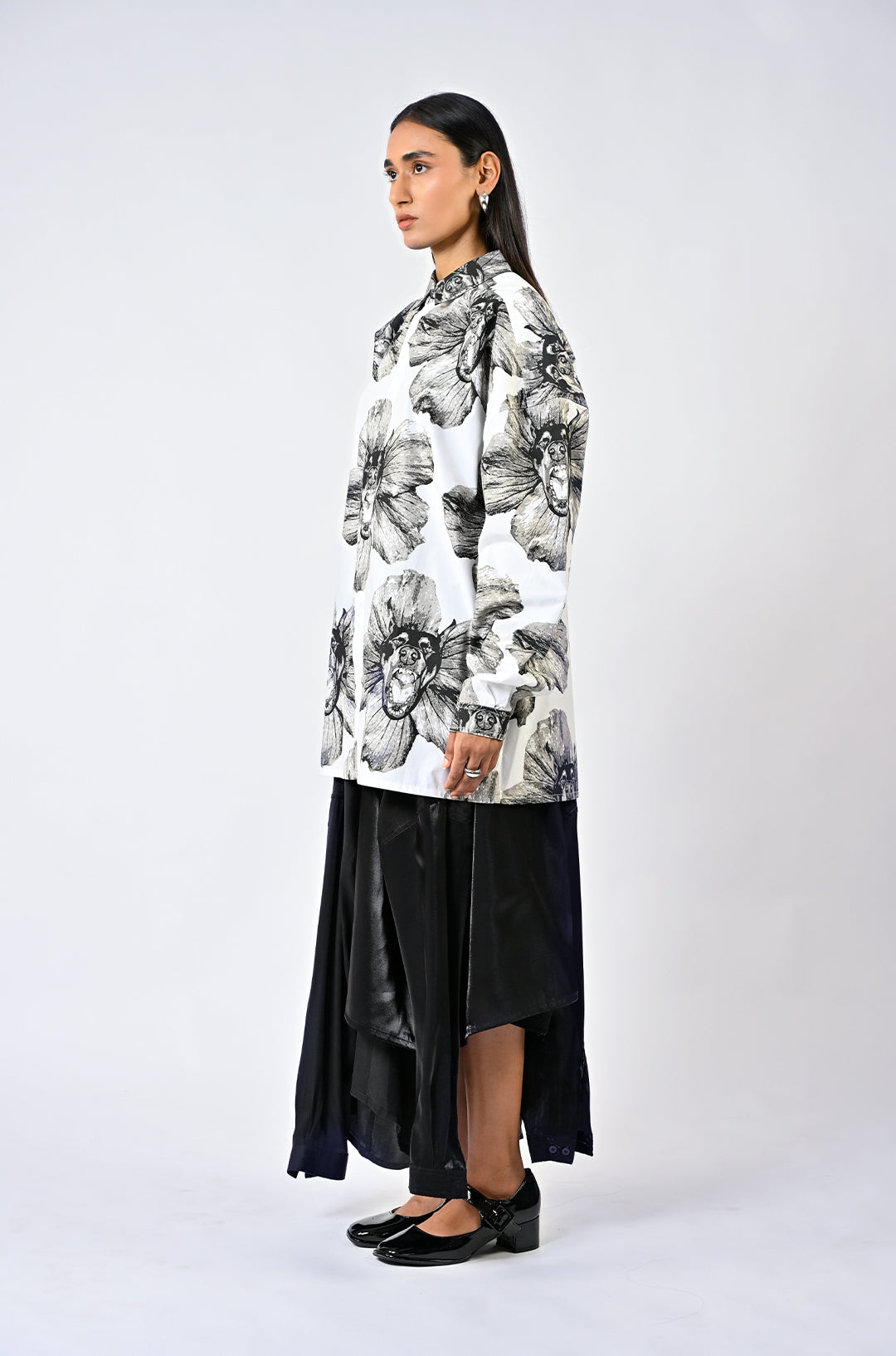 Canine printed oversized cotton shirt - White