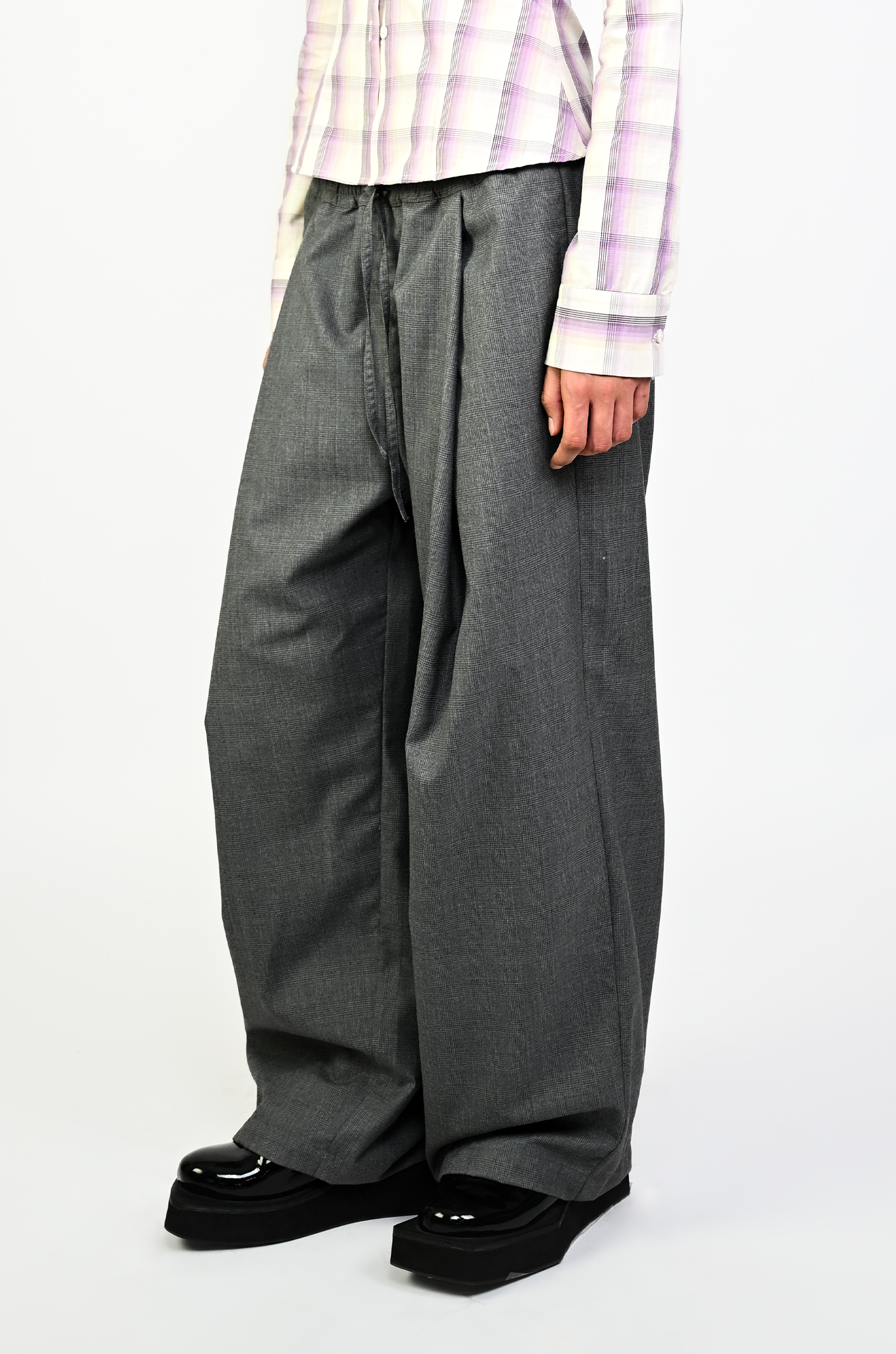 Pleated trackpant (Grey)