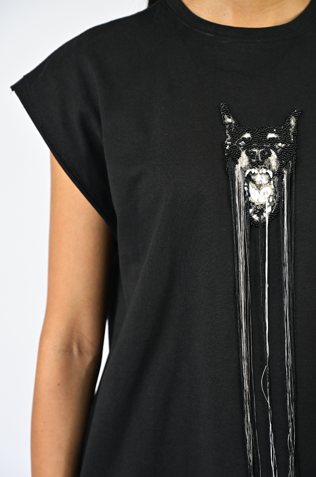 Hand-embroidered canine top with hanging silk threads (Women's) - Black