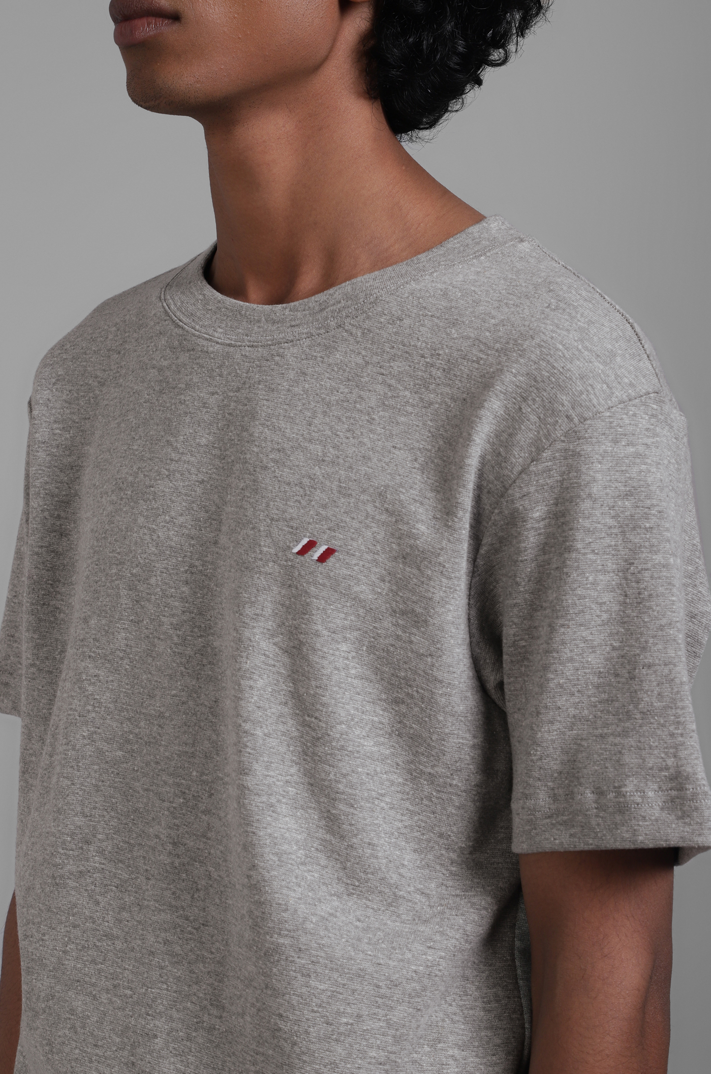 SuperHUEMN Striped Fitted T-shirt (Melange Grey)