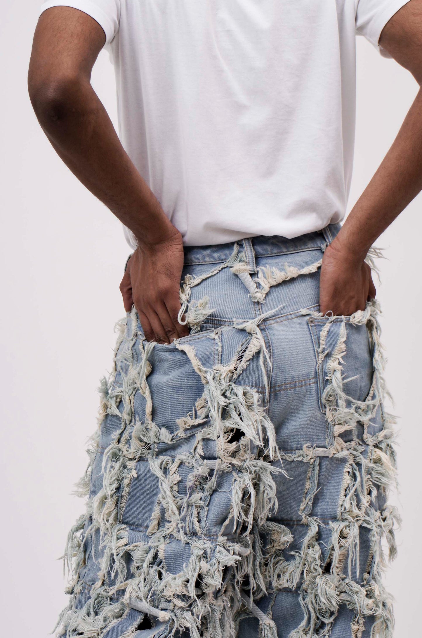 Handcrafted 1000 Panel Distressed Jeans