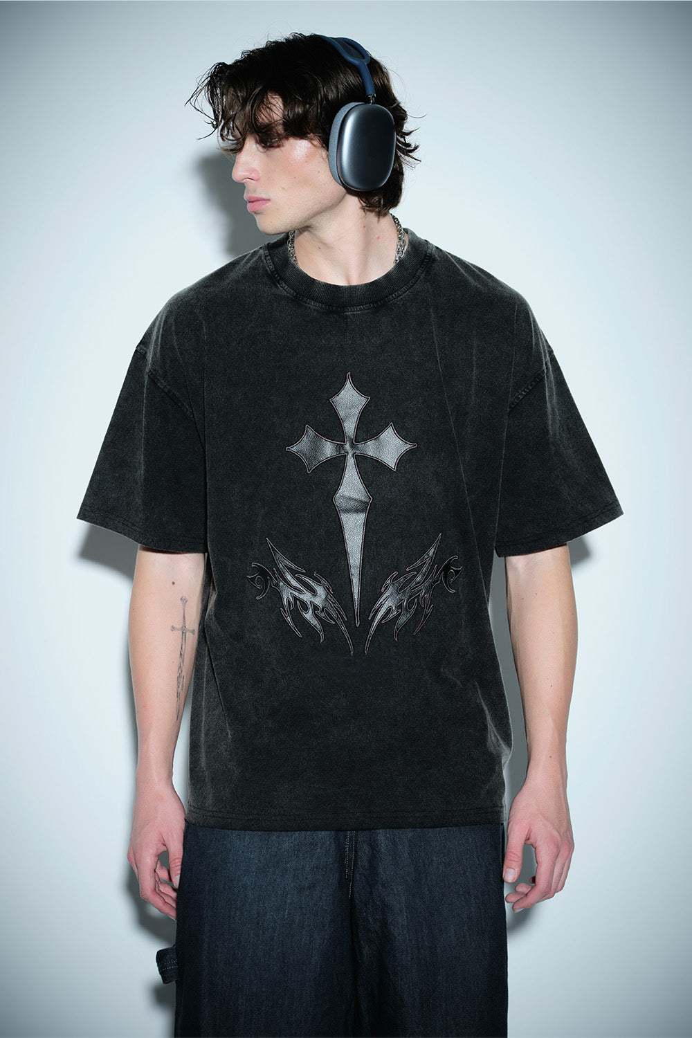 Crucivibe Leather Patch Oversized T-shirt