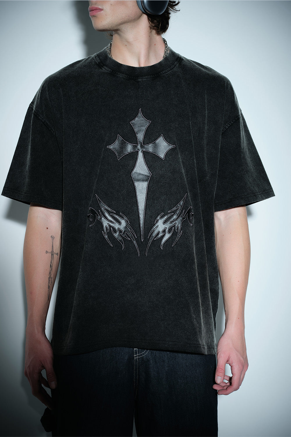 Crucivibe Leather Patch Oversized T-shirt