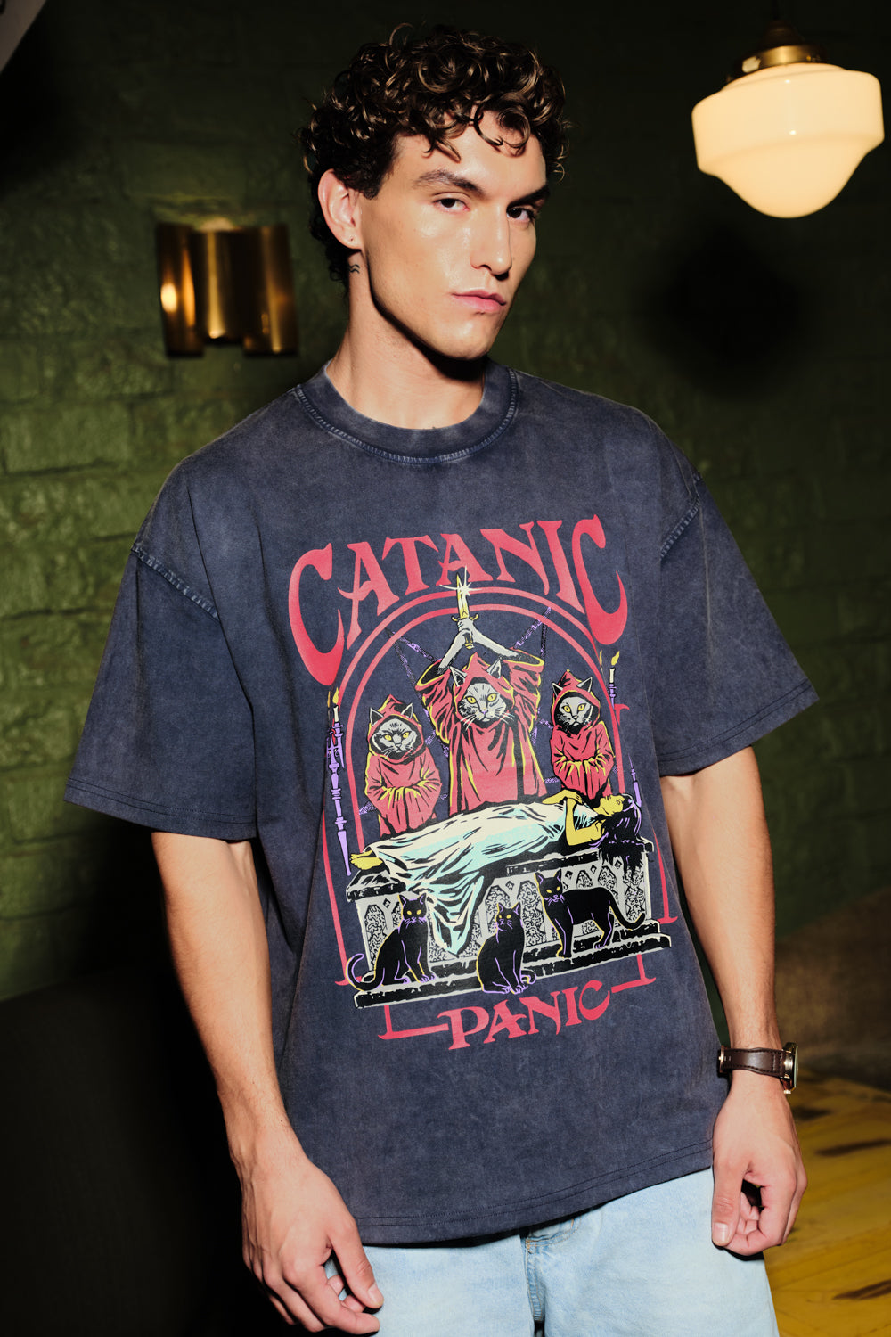 Catanic Oversized T-shirt
