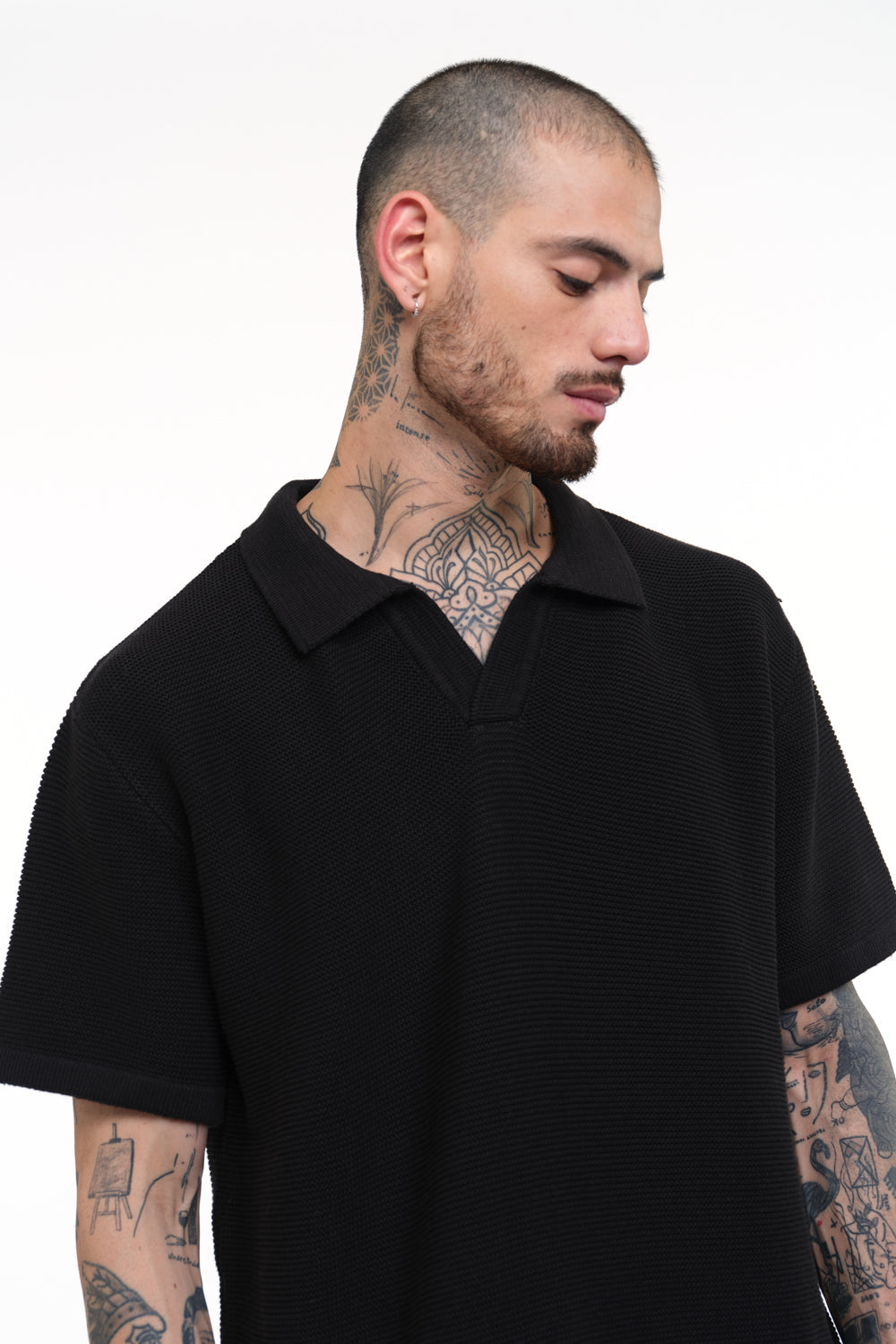 Black V Neck Knitted Polo T-shirt