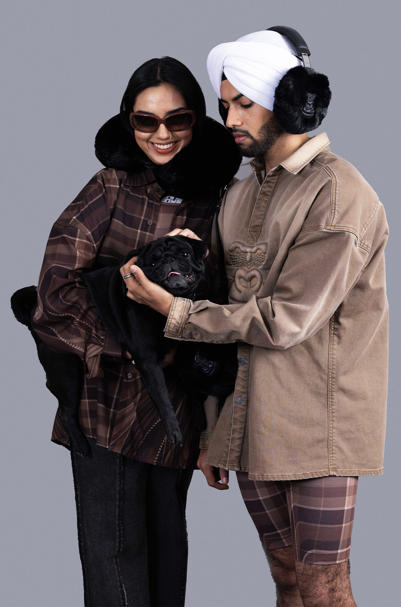 HUEMN Gorilla Neck Pillow