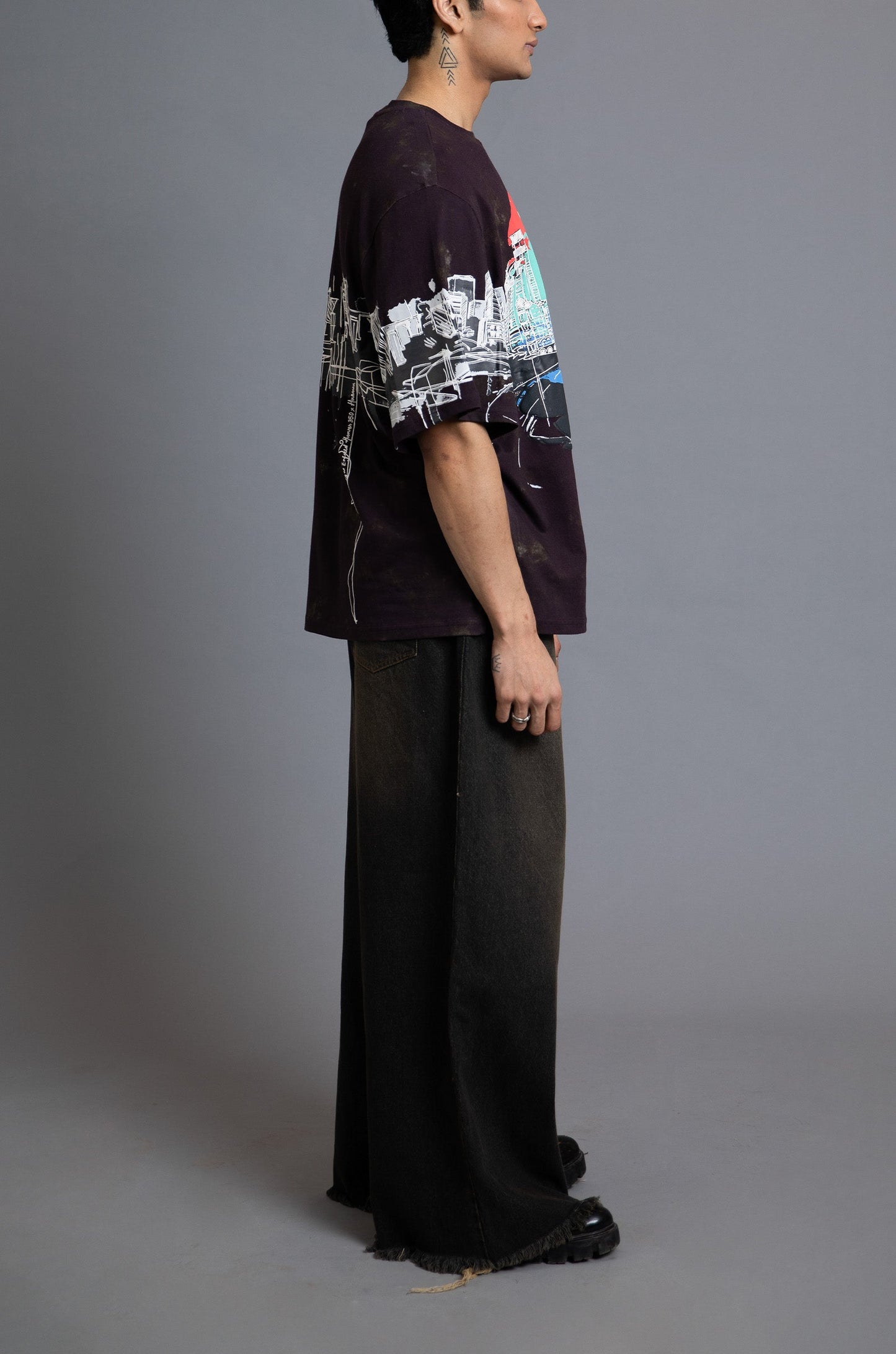 Royal Enfield Hunter 350 x HUEMN T-shirt (Dark Purple)