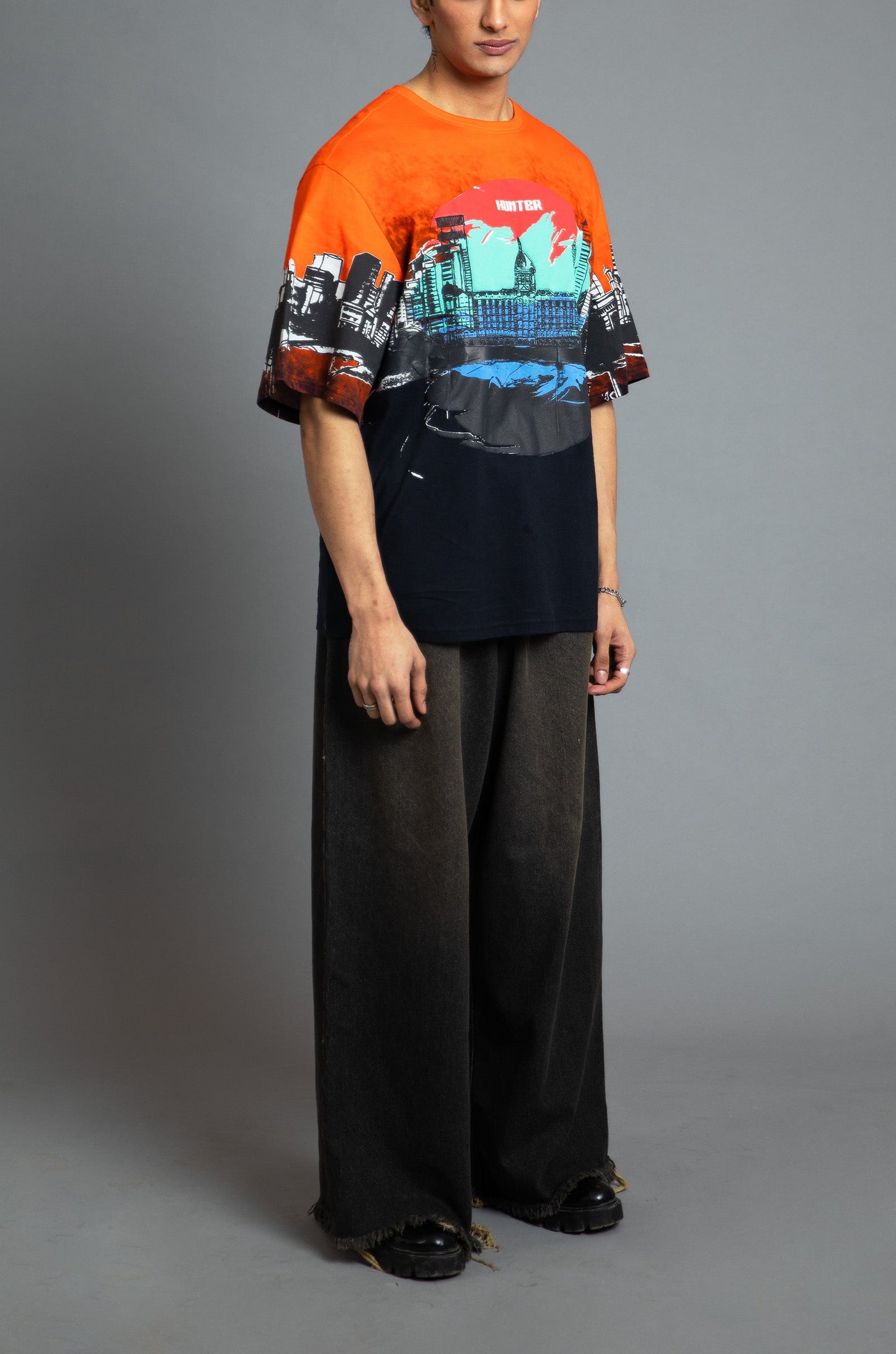 Royal Enfield Hunter 350 x HUEMN T-shirt (Ombre)