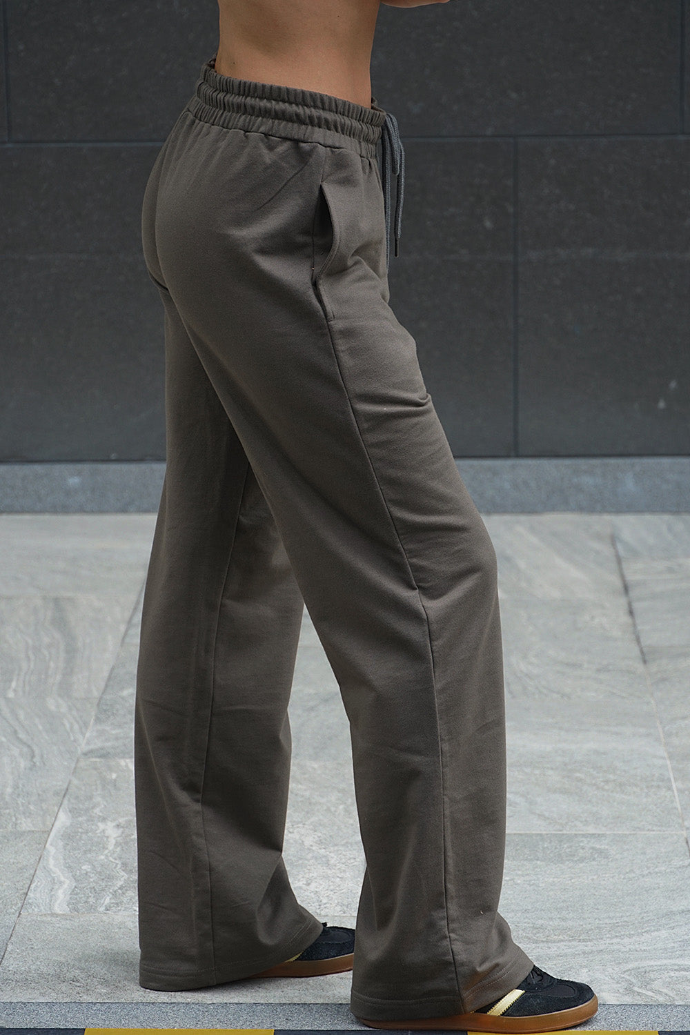 Shadow Olive Wide-Leg Sweatpants