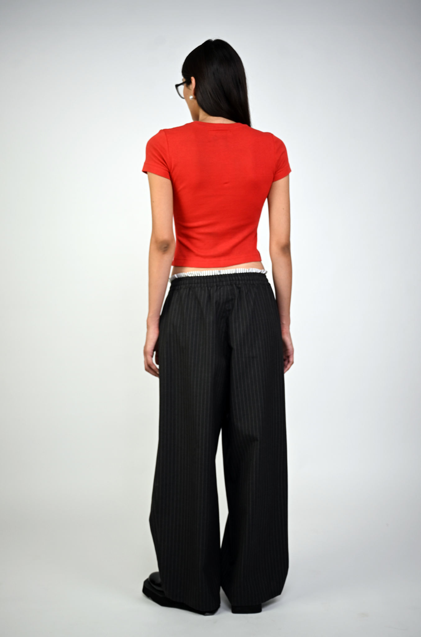 Embroidered Fitted T-shirt (Red)