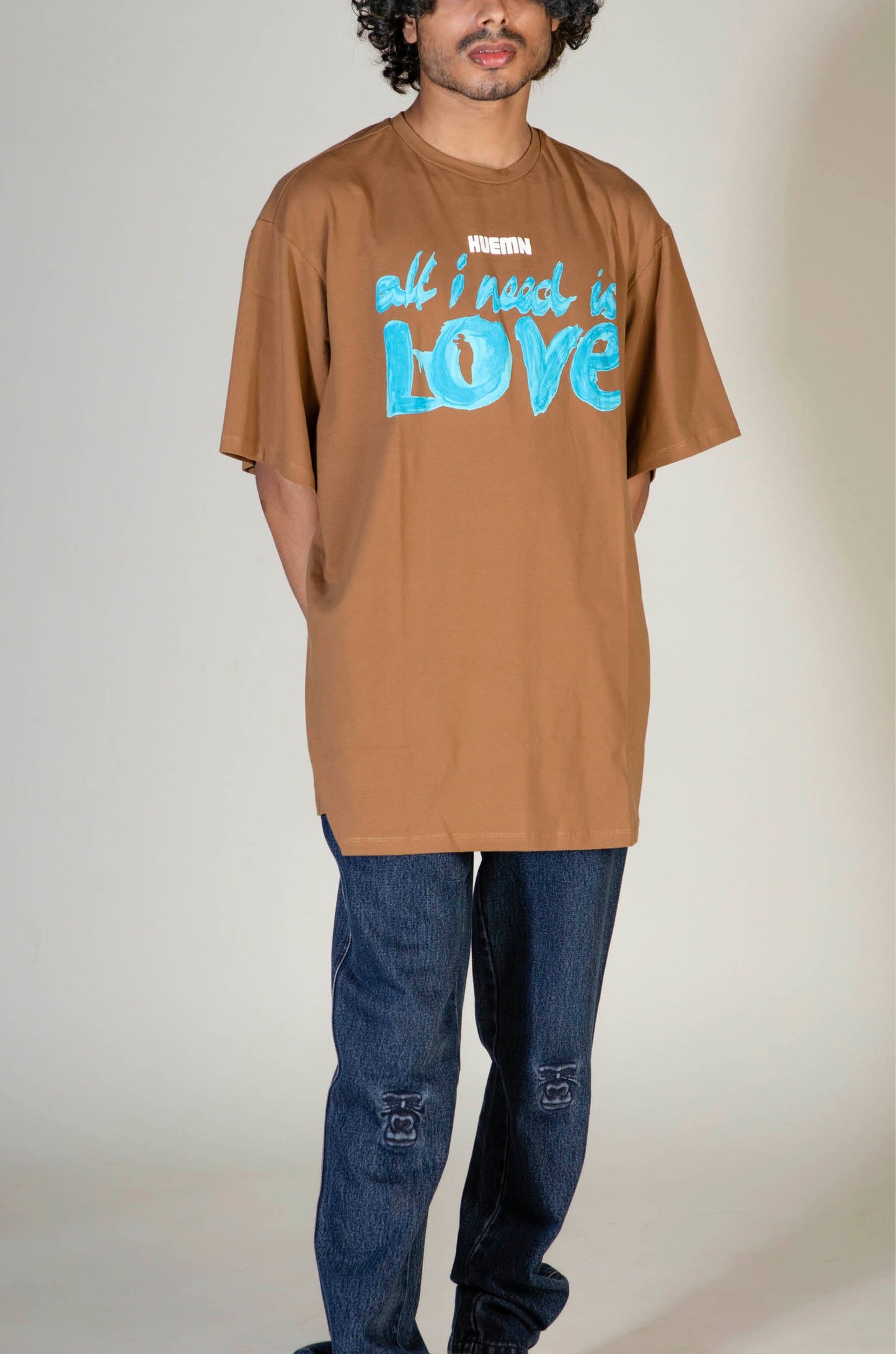 Love T-Shirt (Brown)