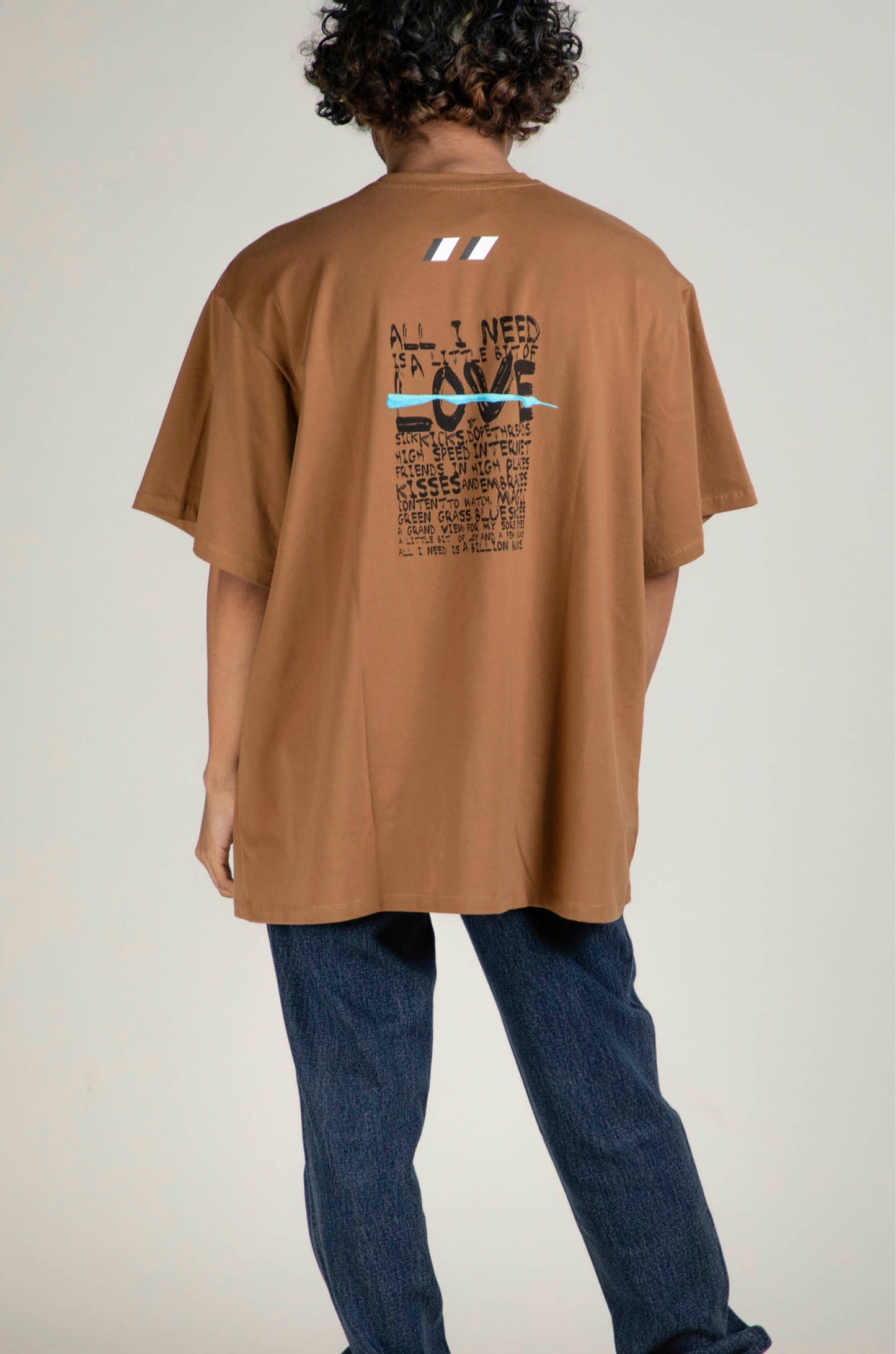 Love T-Shirt (Brown)