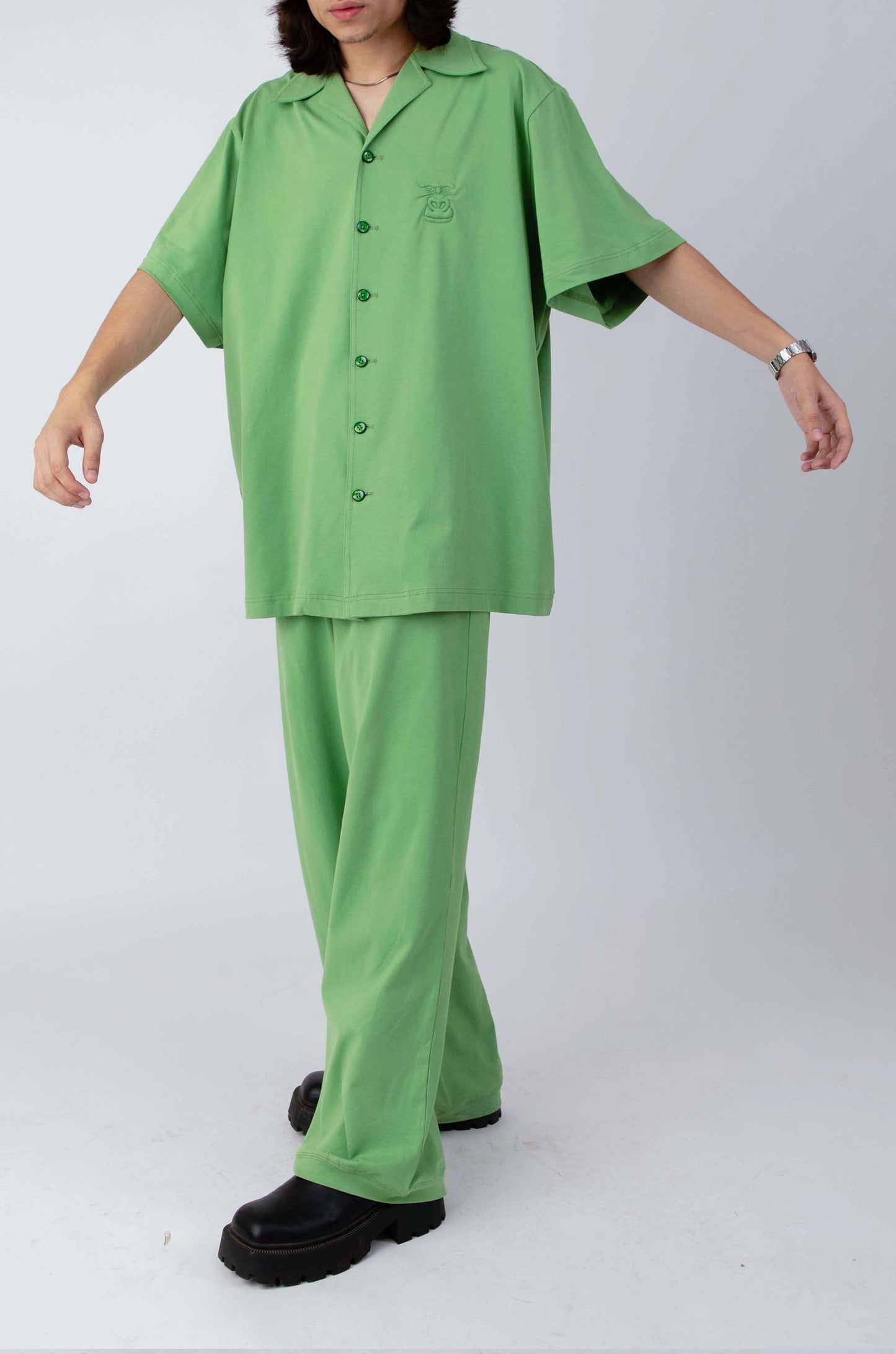 Huemn Gorilla Insignia Oversized Safari Shirt (Green)