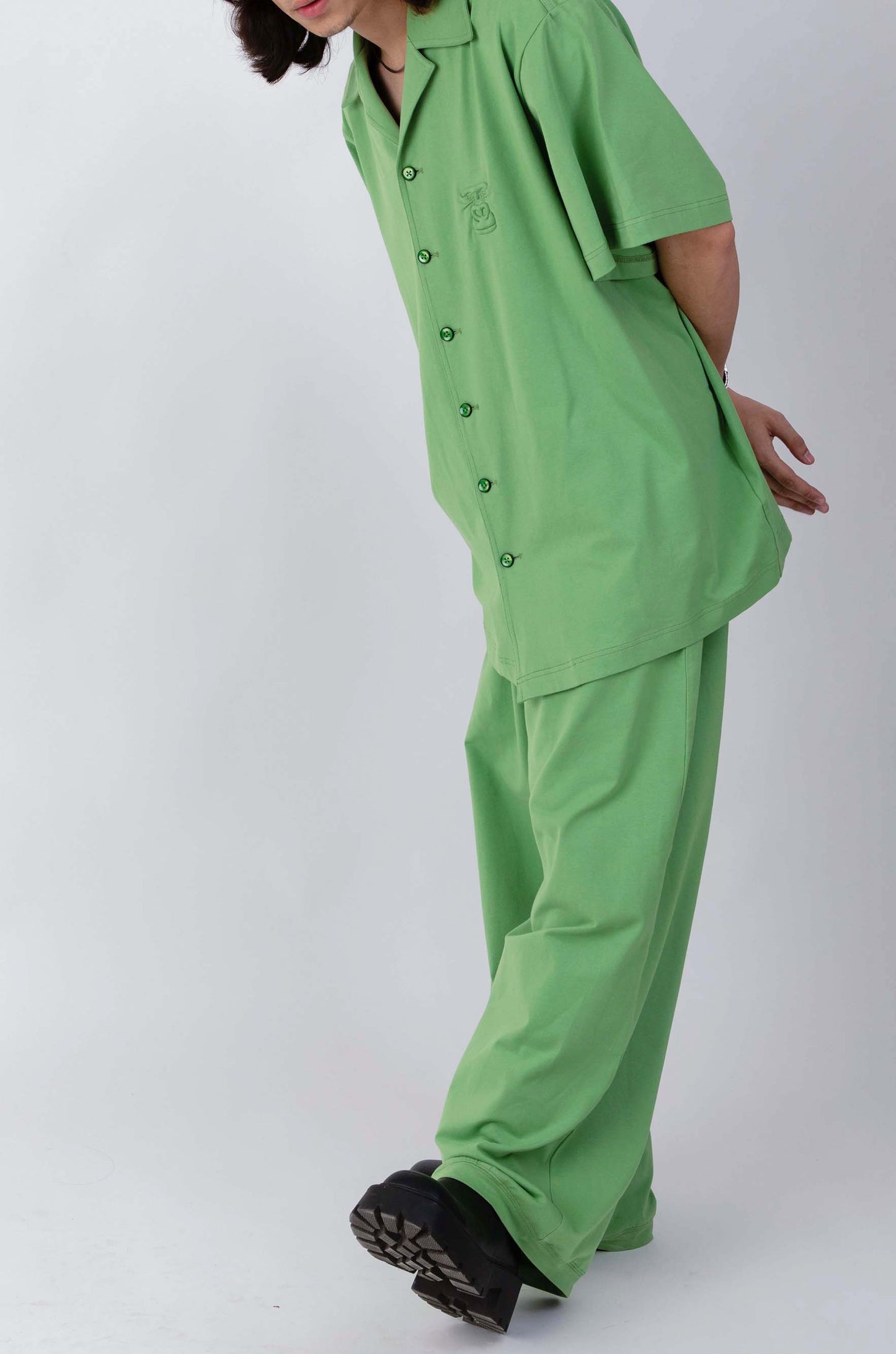 Huemn Gorilla Insignia Oversized Safari Shirt (Green)