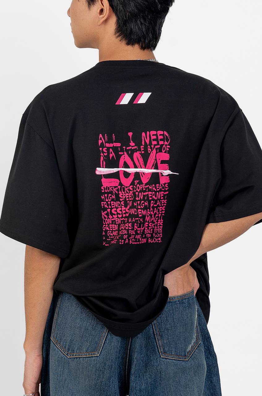 Love T-Shirt (Black)