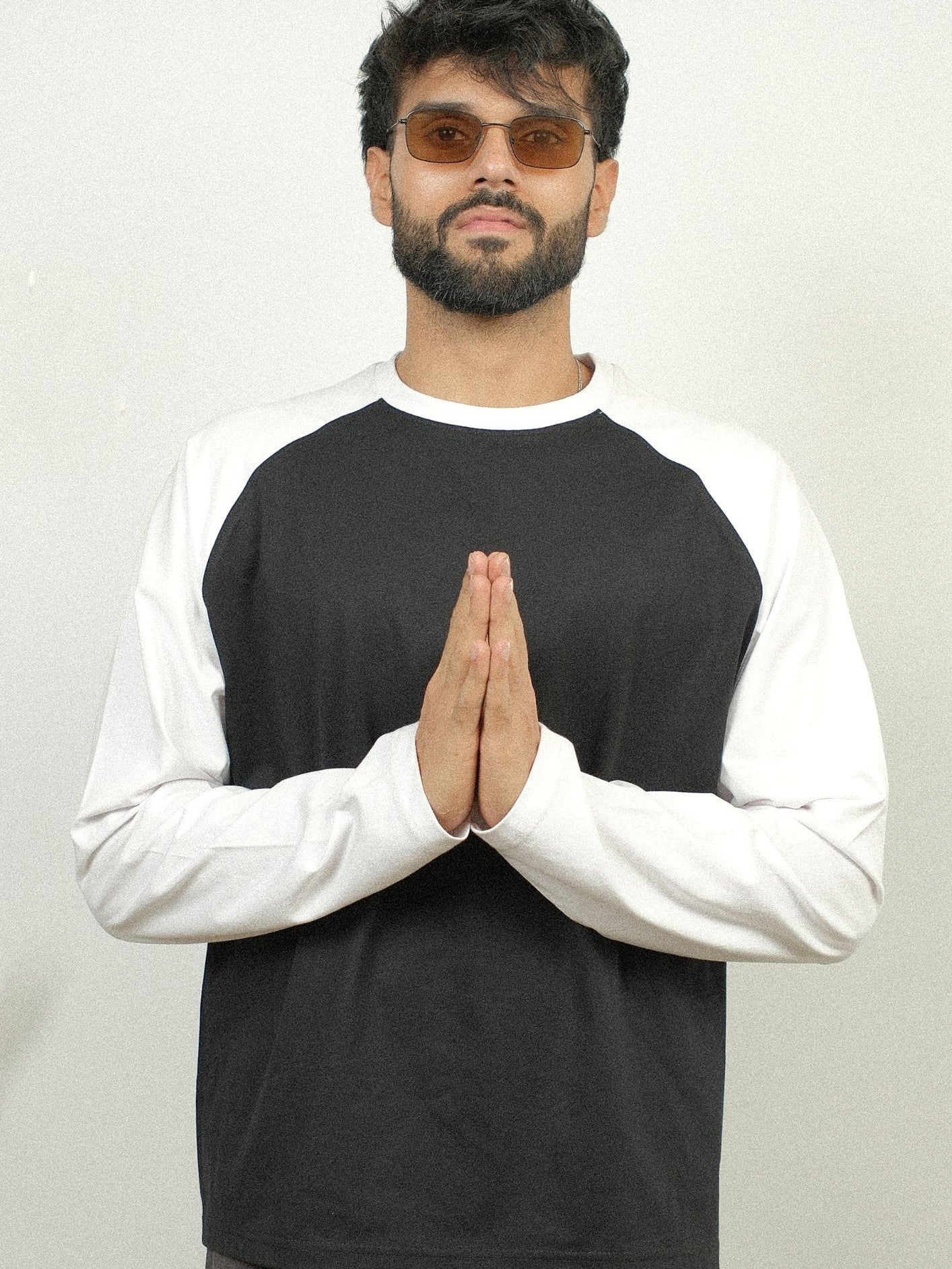 Raglan T-Shirt - Black