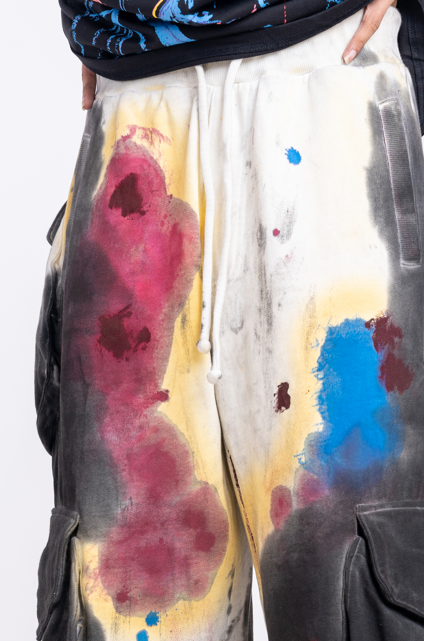 Huemn Blood Flap Pocket Sweatpant (White)