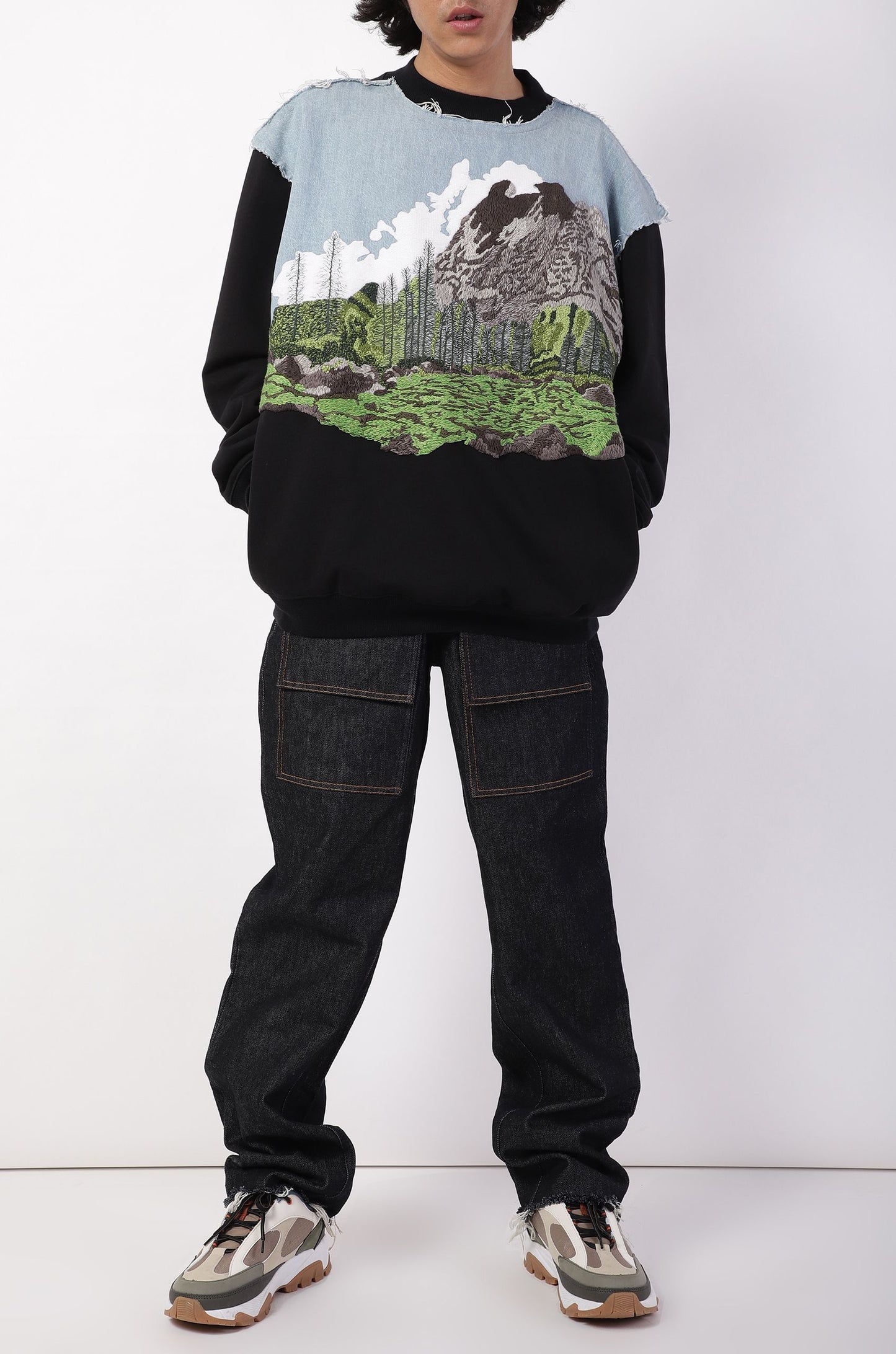 Handcrafted 'Mountains' Sweatshirt