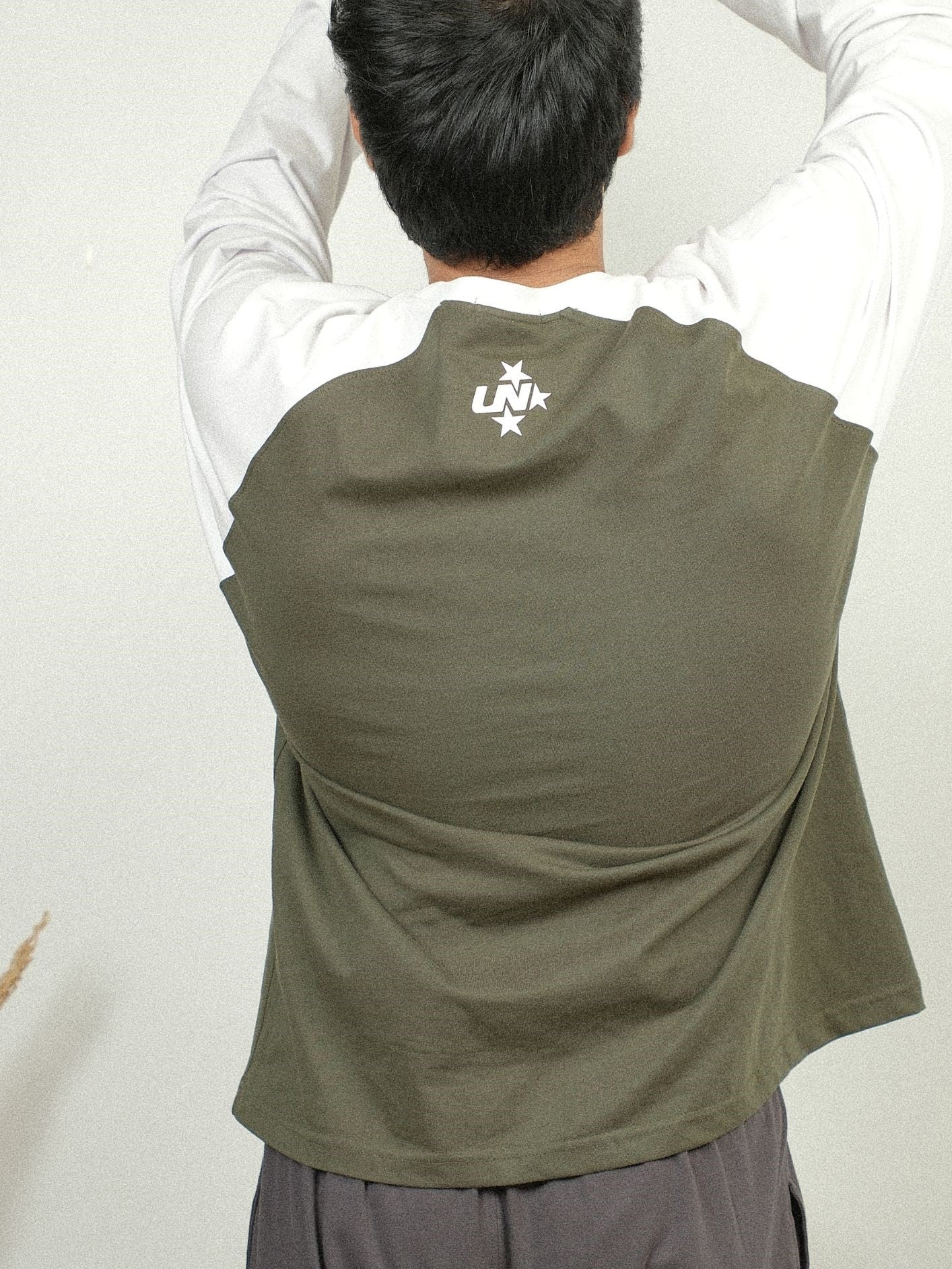 Raglan T-Shirt - Olive