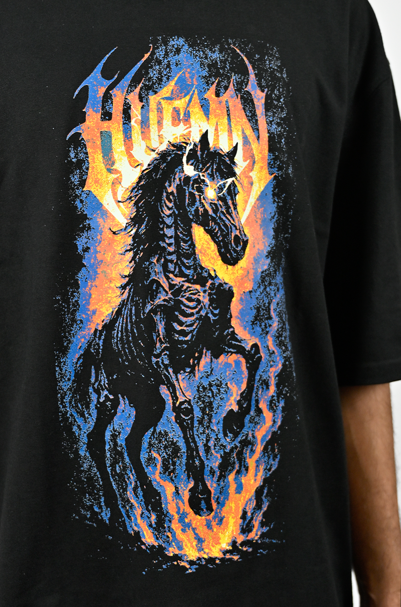 'On fire' T-shirt (Black)