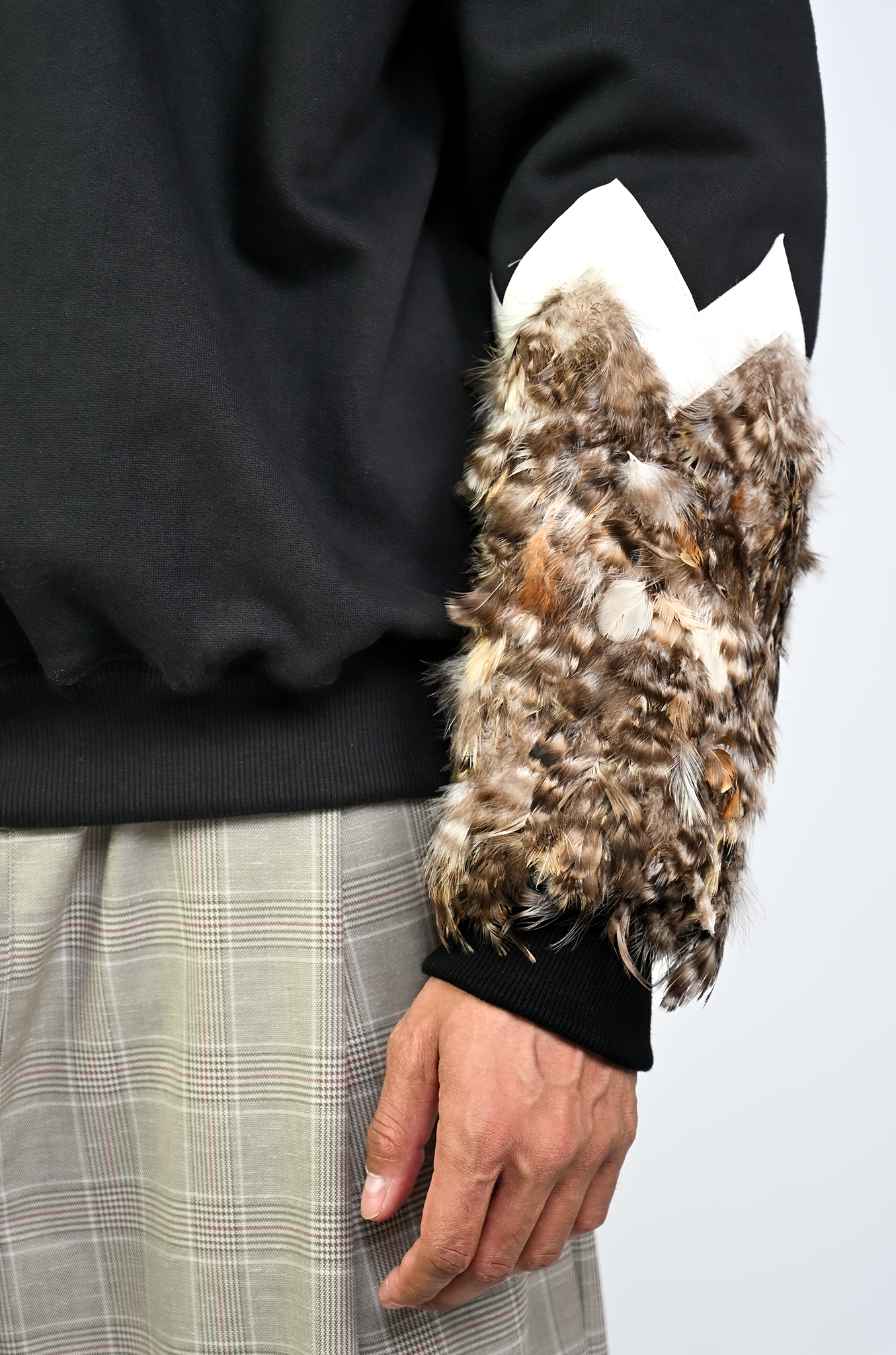 Oversized Black hoodie with feather inset