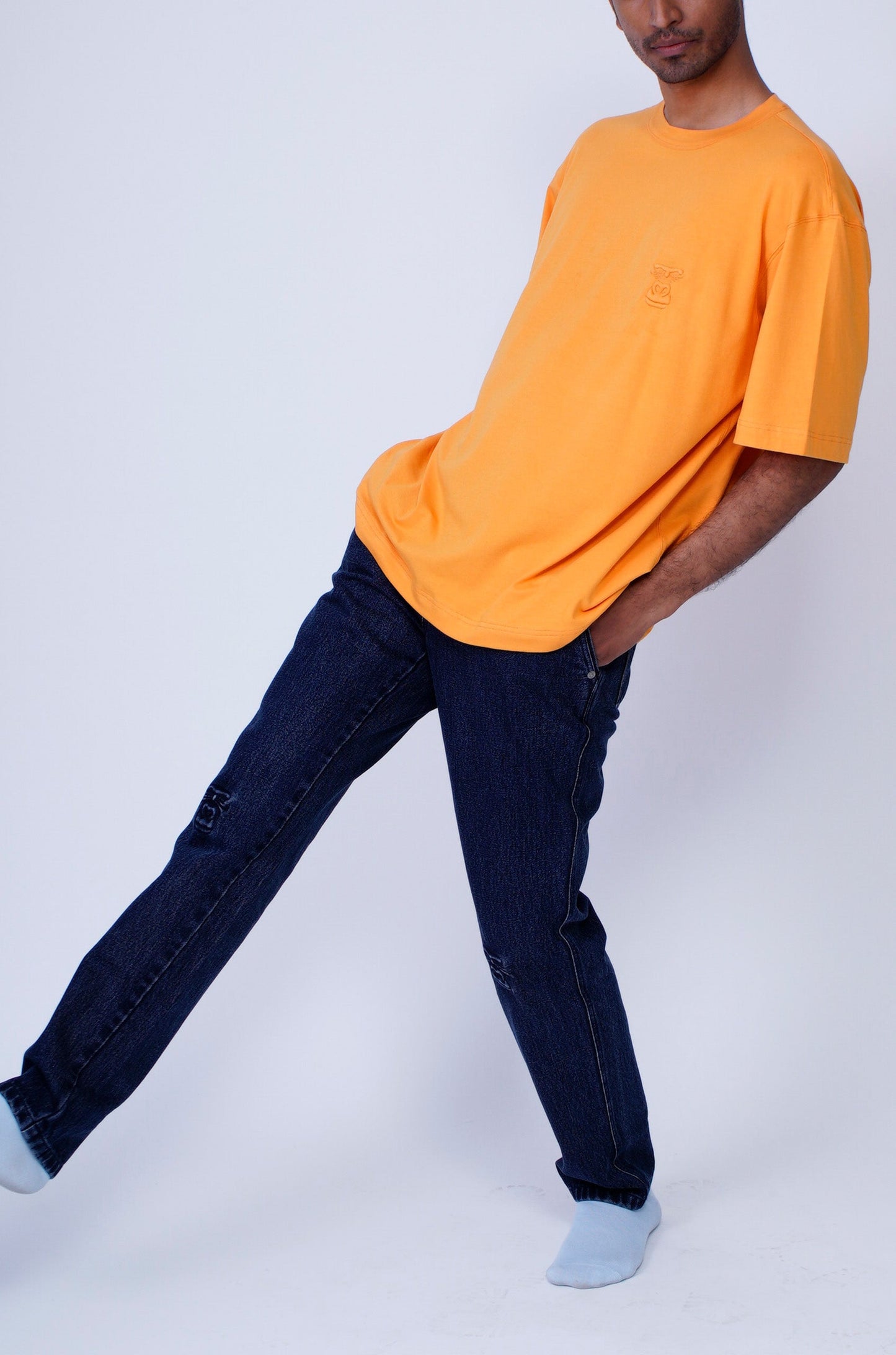 Huemn Evolution Gorilla Insignia T-Shirt (Tangerine)