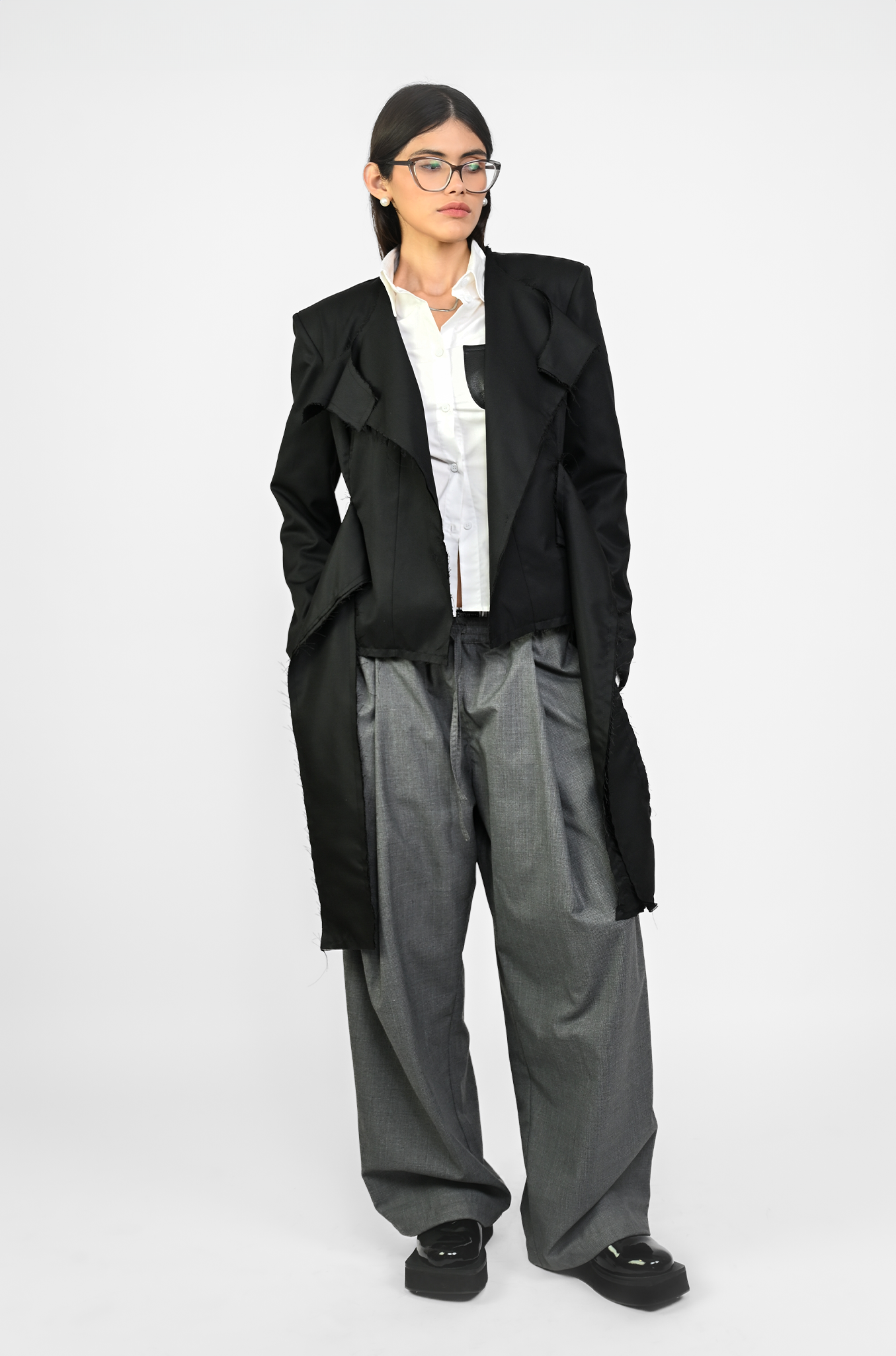 Cropped deconstructed blazer