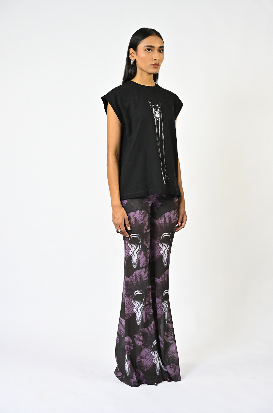 Hand-embroidered canine top with hanging silk threads (Women's) - Black