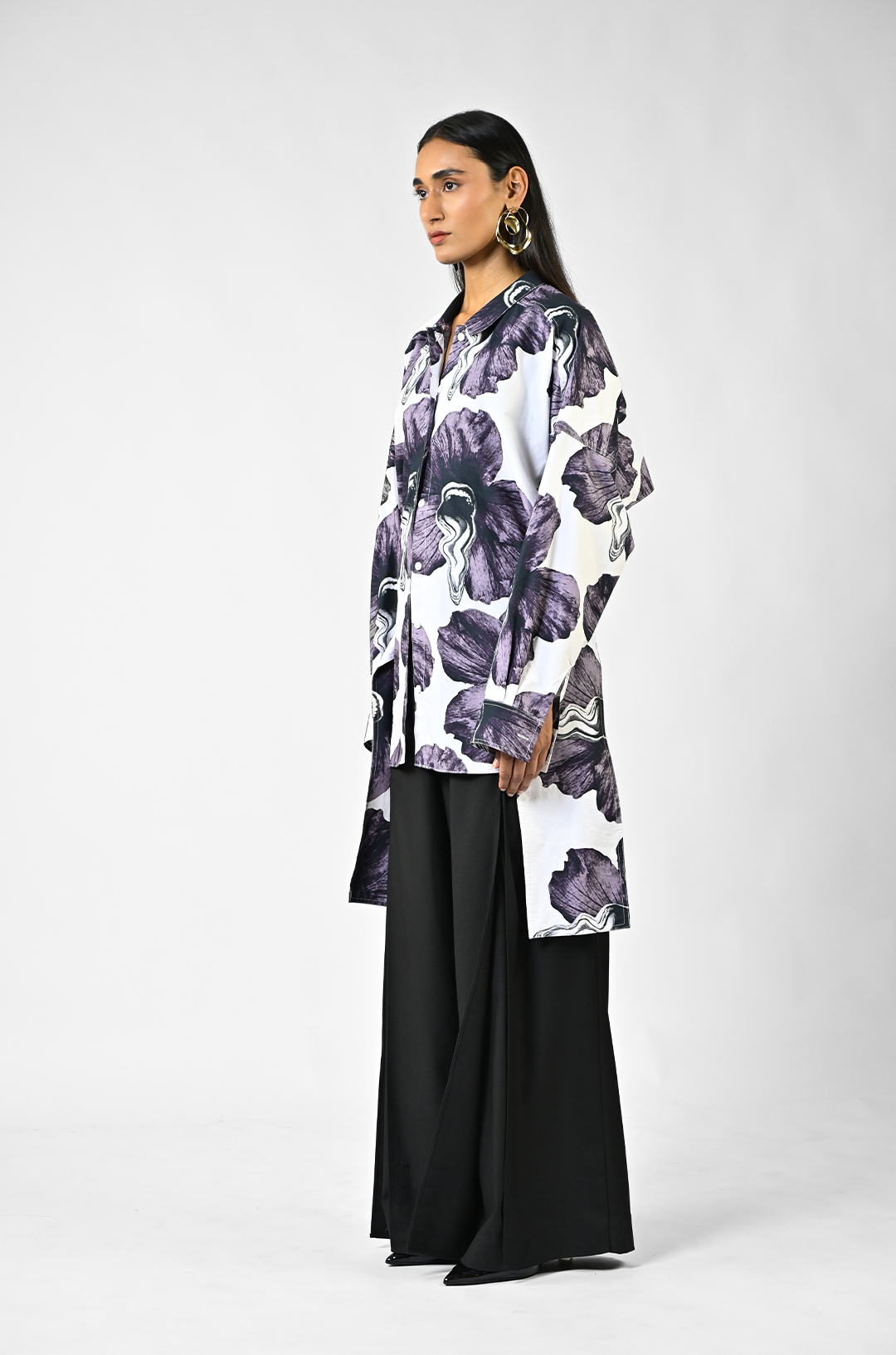 Three way tongue-printed shirt