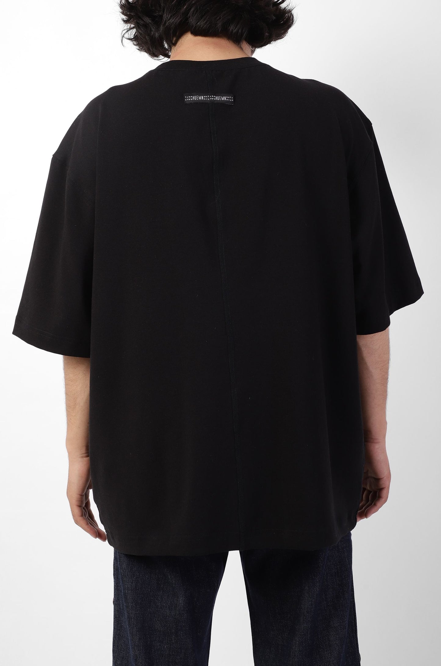 Huemn Evolution Gorilla Insignia T-Shirt (Black)