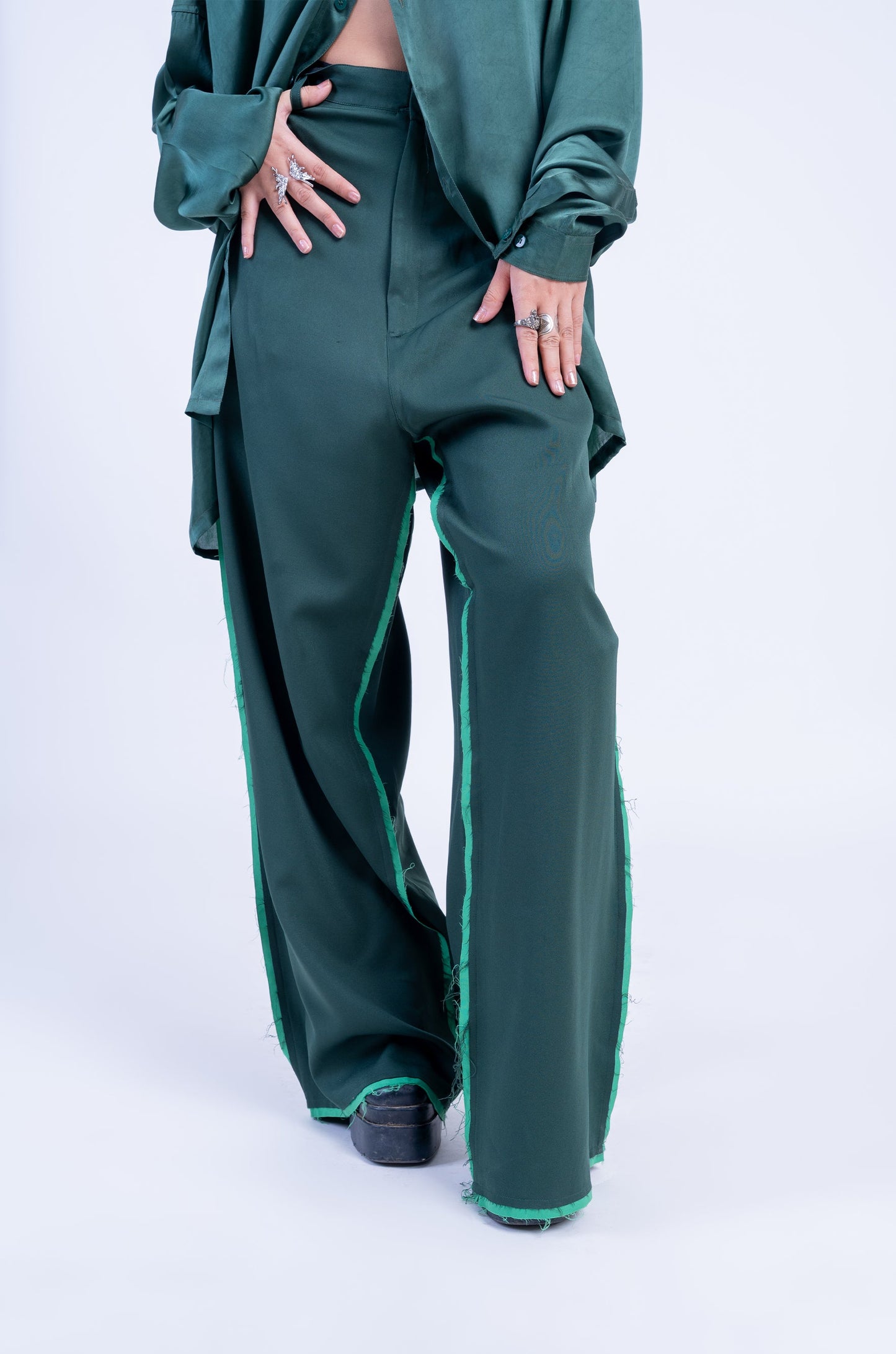 The Devil Wears HUEMN Pants 'Raw Edged' (Green)