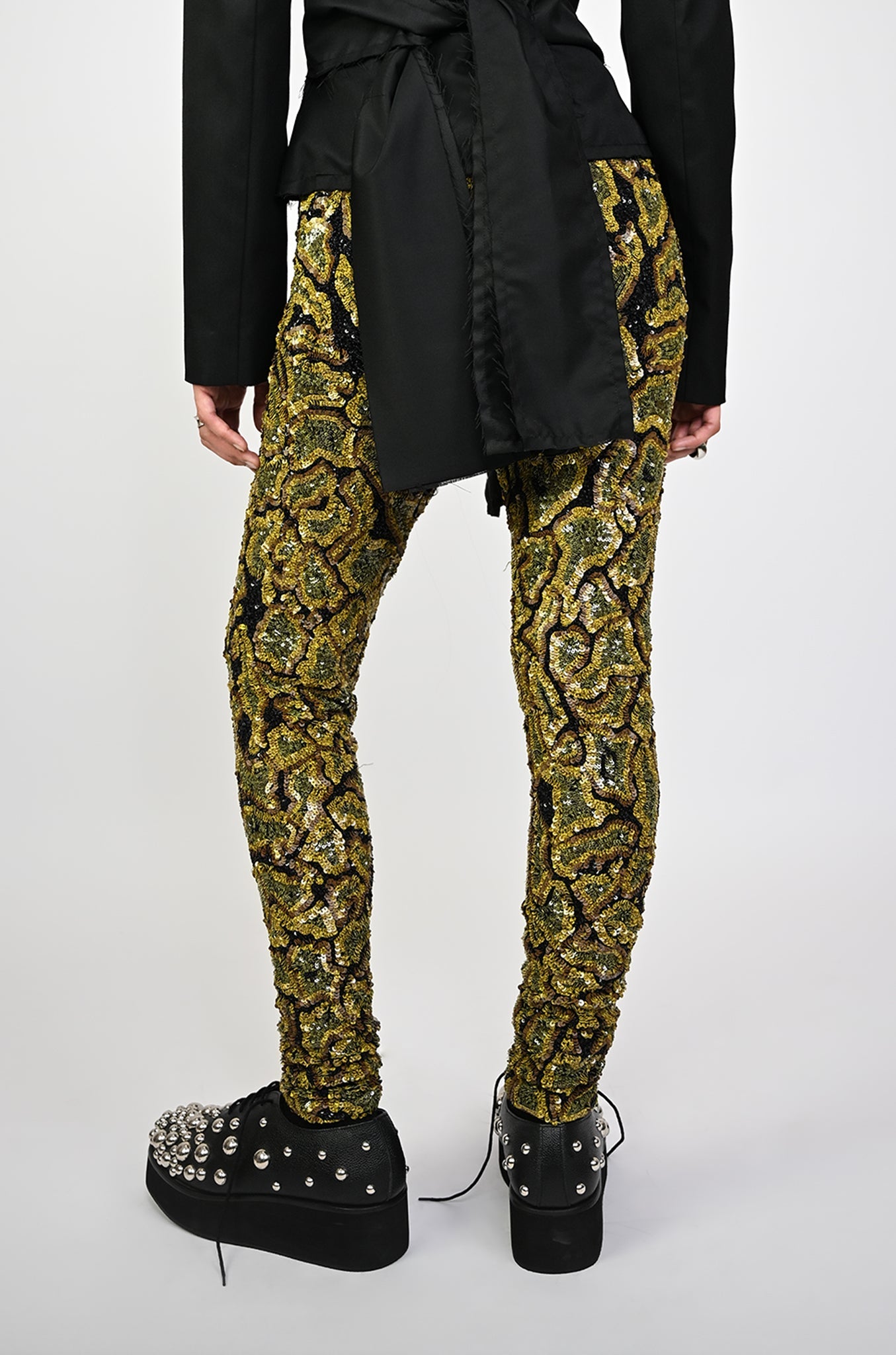 'Snake-skin' leggings