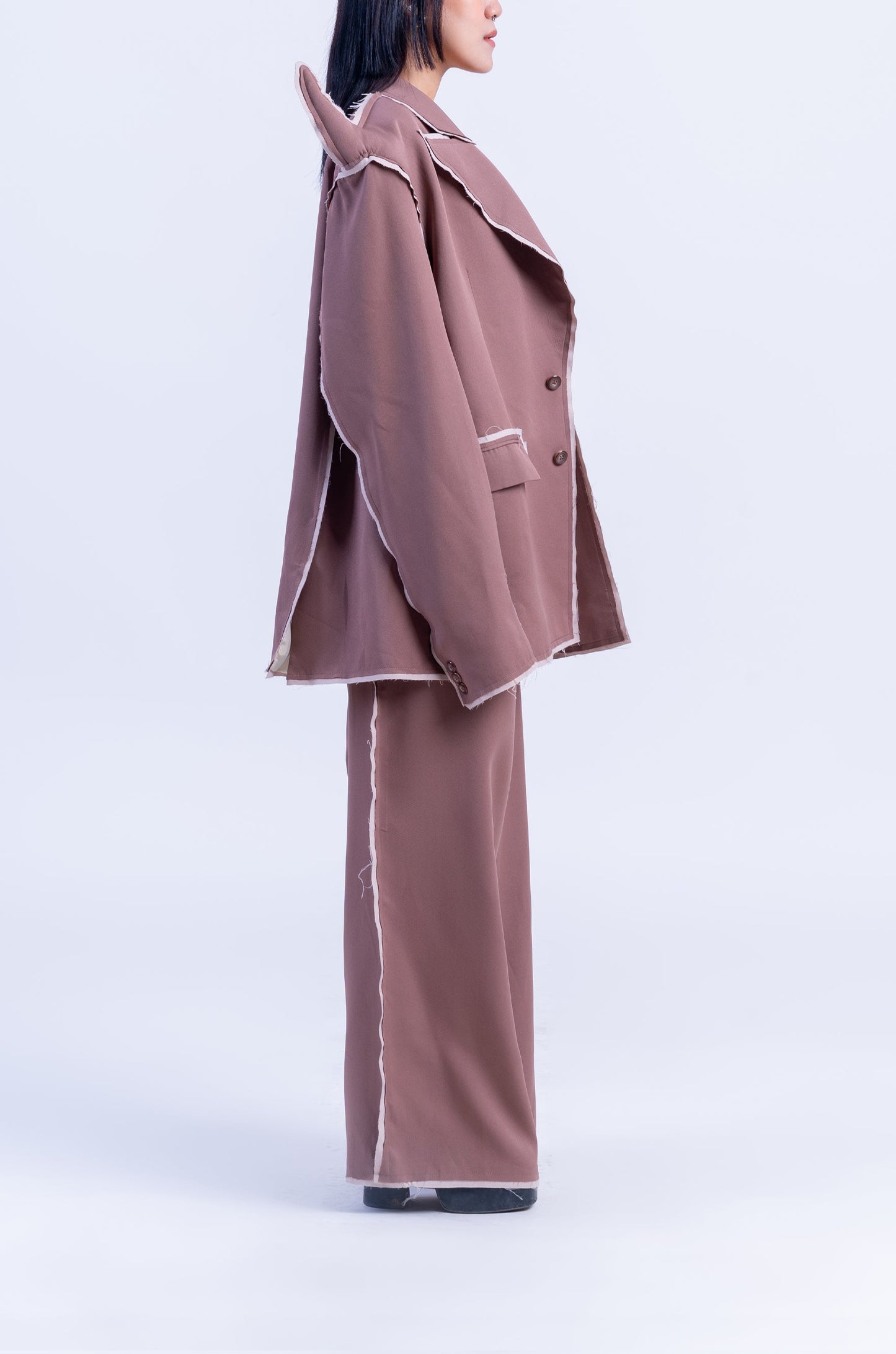 The Devil Wears HUEMN Pants 'Raw Edged' (Beige)