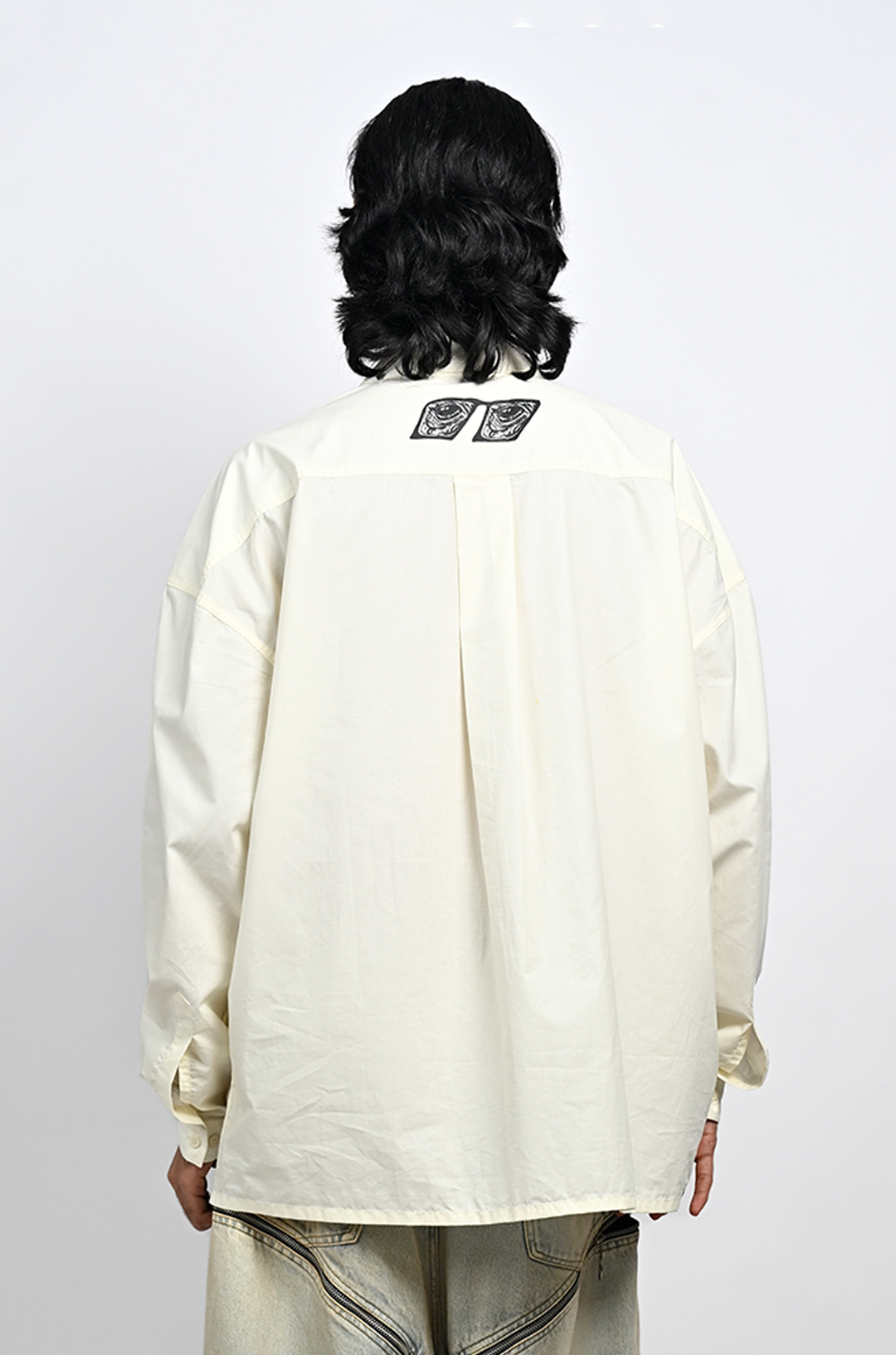 Oversized butter yellow 'faces' shirt