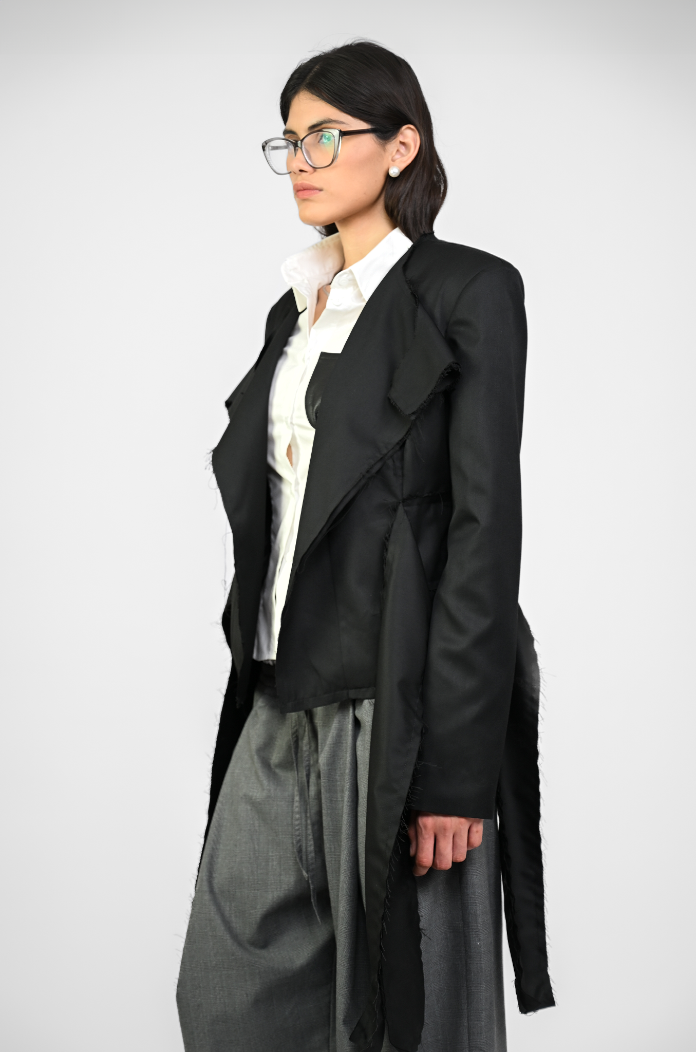 Cropped deconstructed blazer