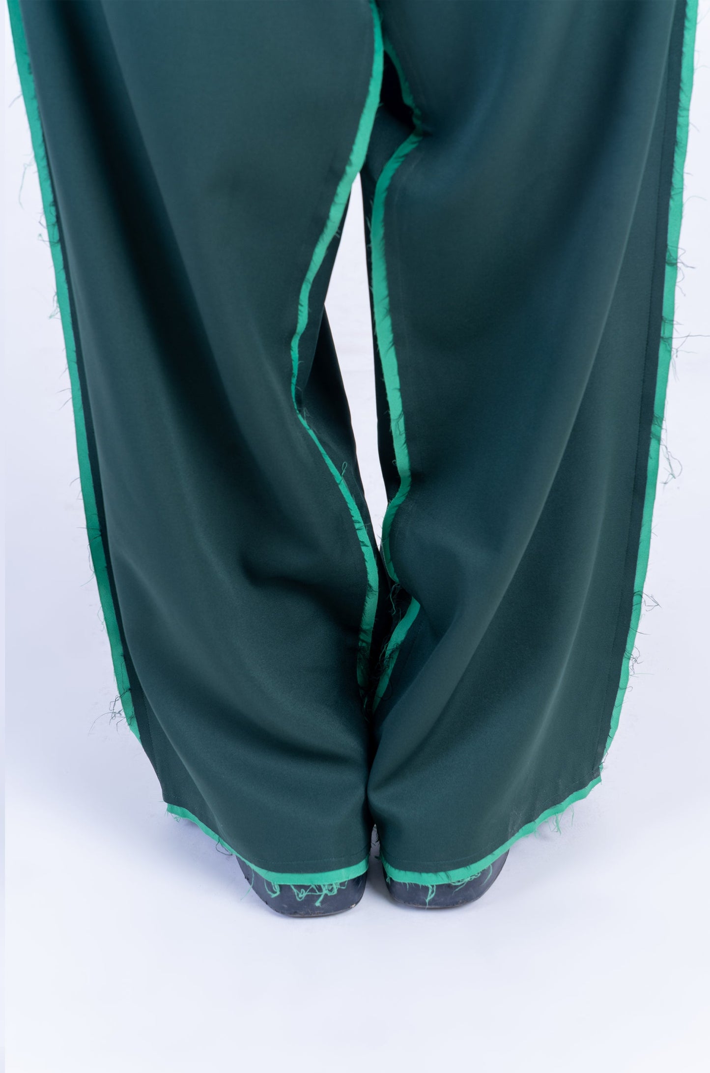 The Devil Wears HUEMN Pants 'Raw Edged' (Green)