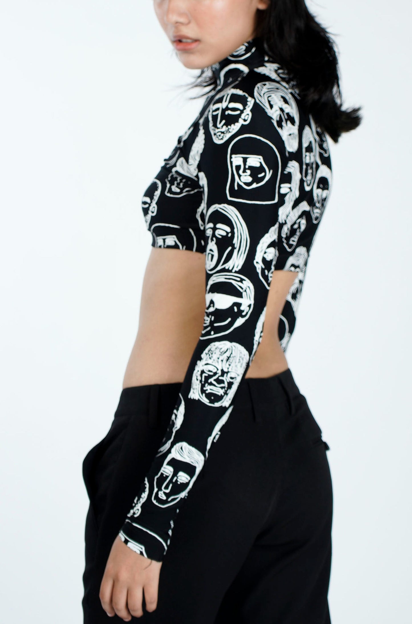 Second Skin Diversity Crop Top(Black)