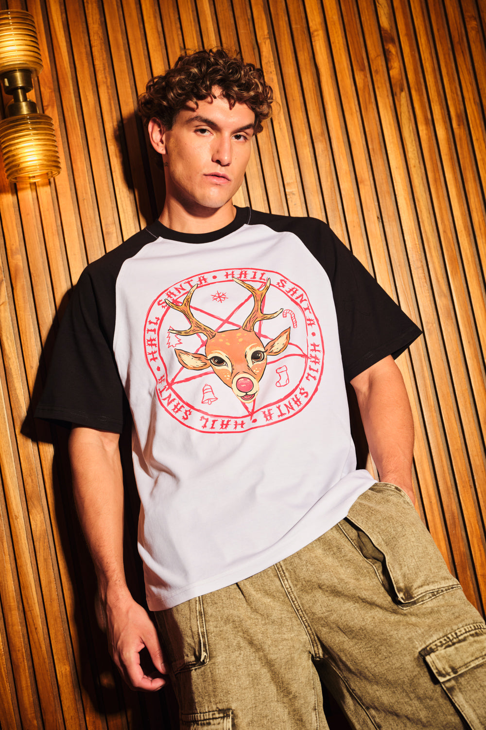 Santa’s Star Oversized T-shirt