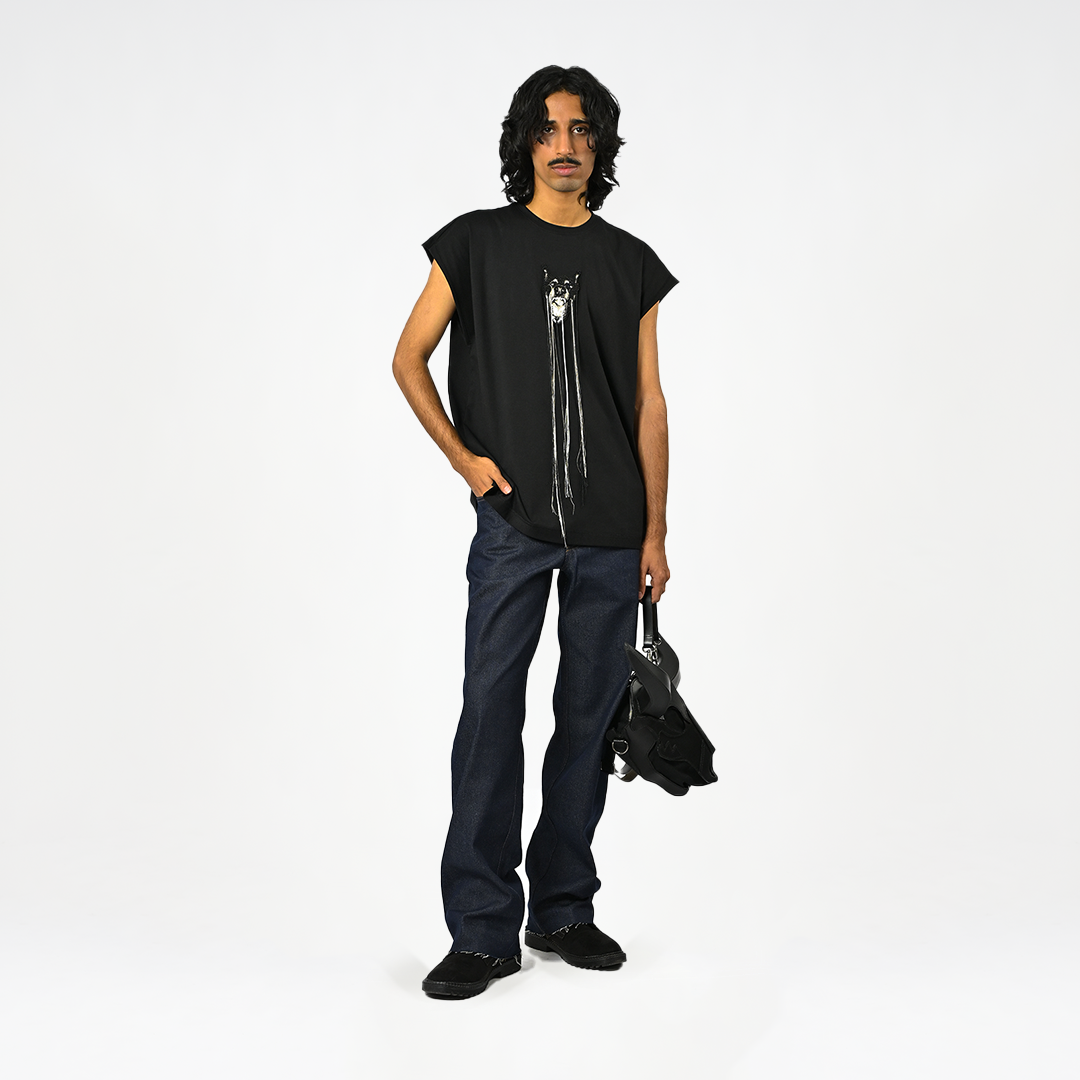 Hand-embroidered canine top with hanging silk threads (Men's) - Black