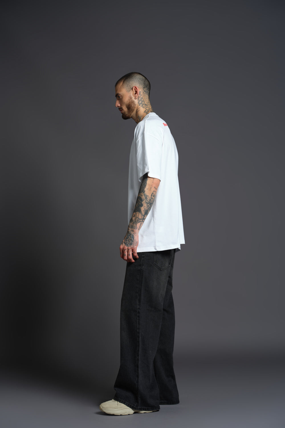 Love Hurts Embroidered Premium Oversized T-shirt