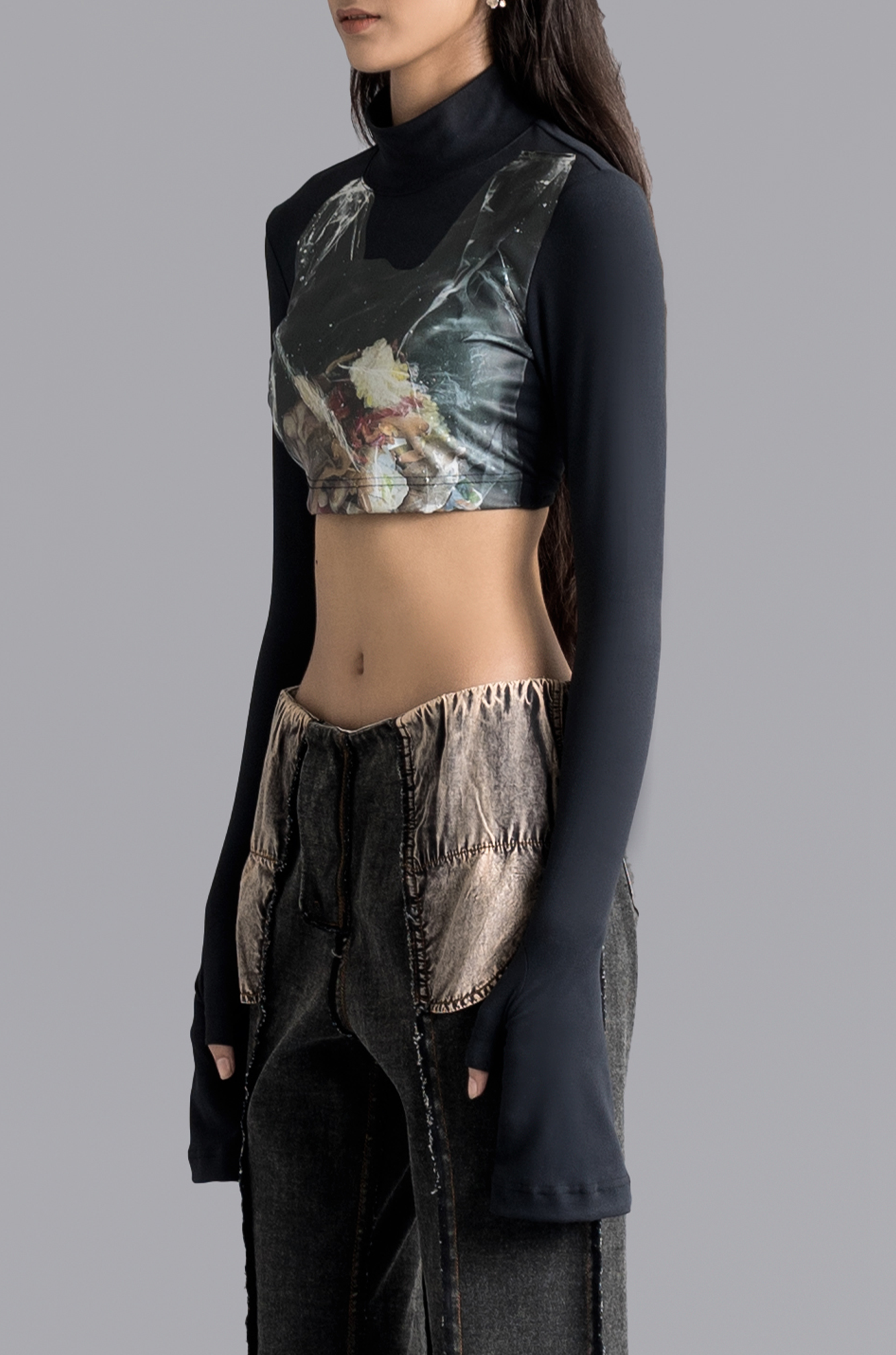 'Garbage' Second skin crop top 2.0 (Black)